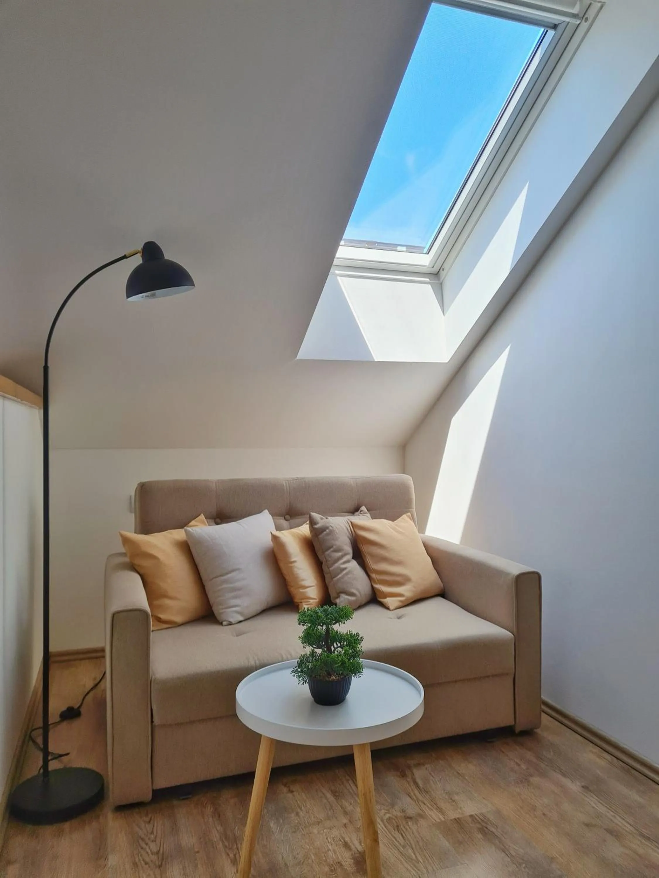 Seating area in Rooms Garden