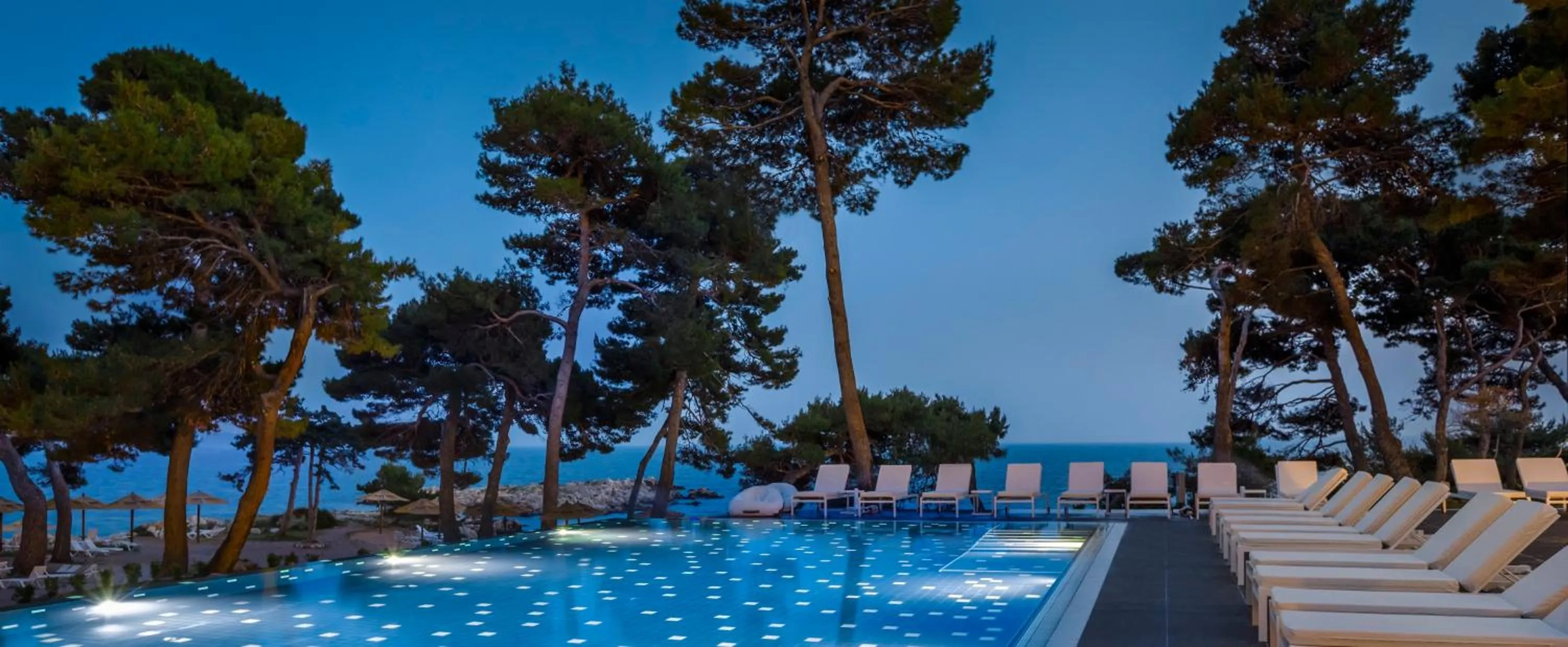 Night in Valamar Carolina Hotel & Villas