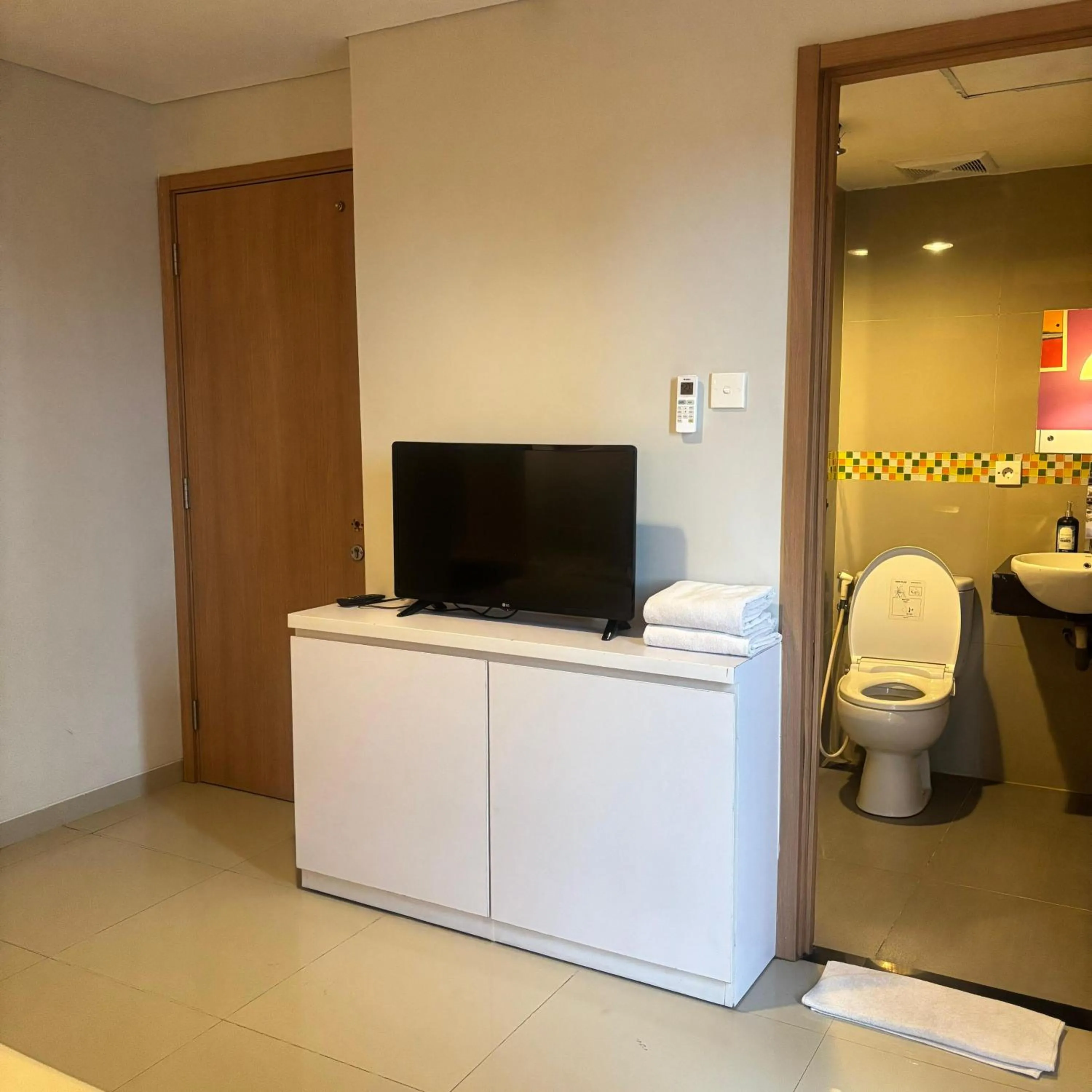 Bedroom in Kyriad Haka Makassar