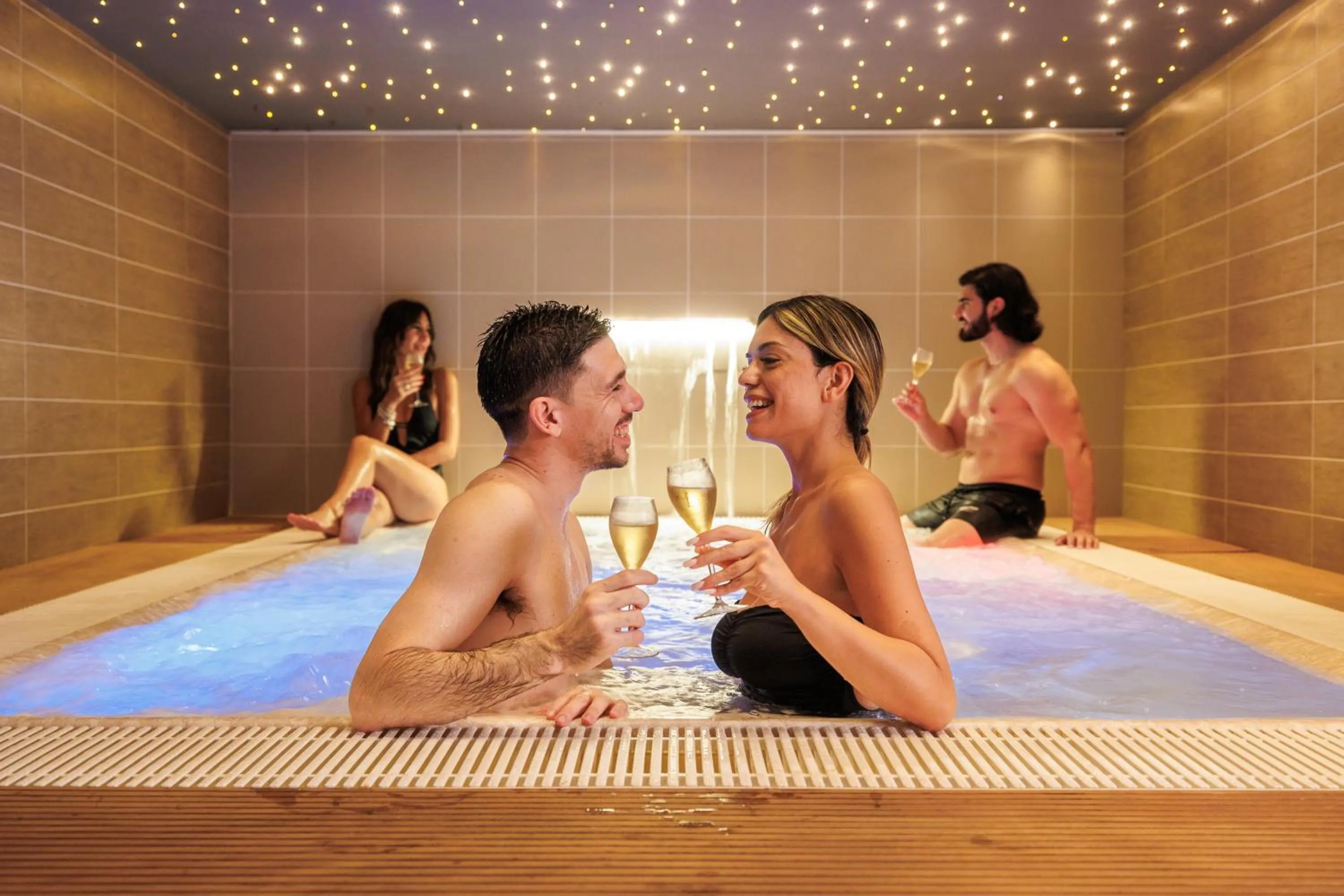 Hot Tub in Marina di Petrolo Hotel & SPA