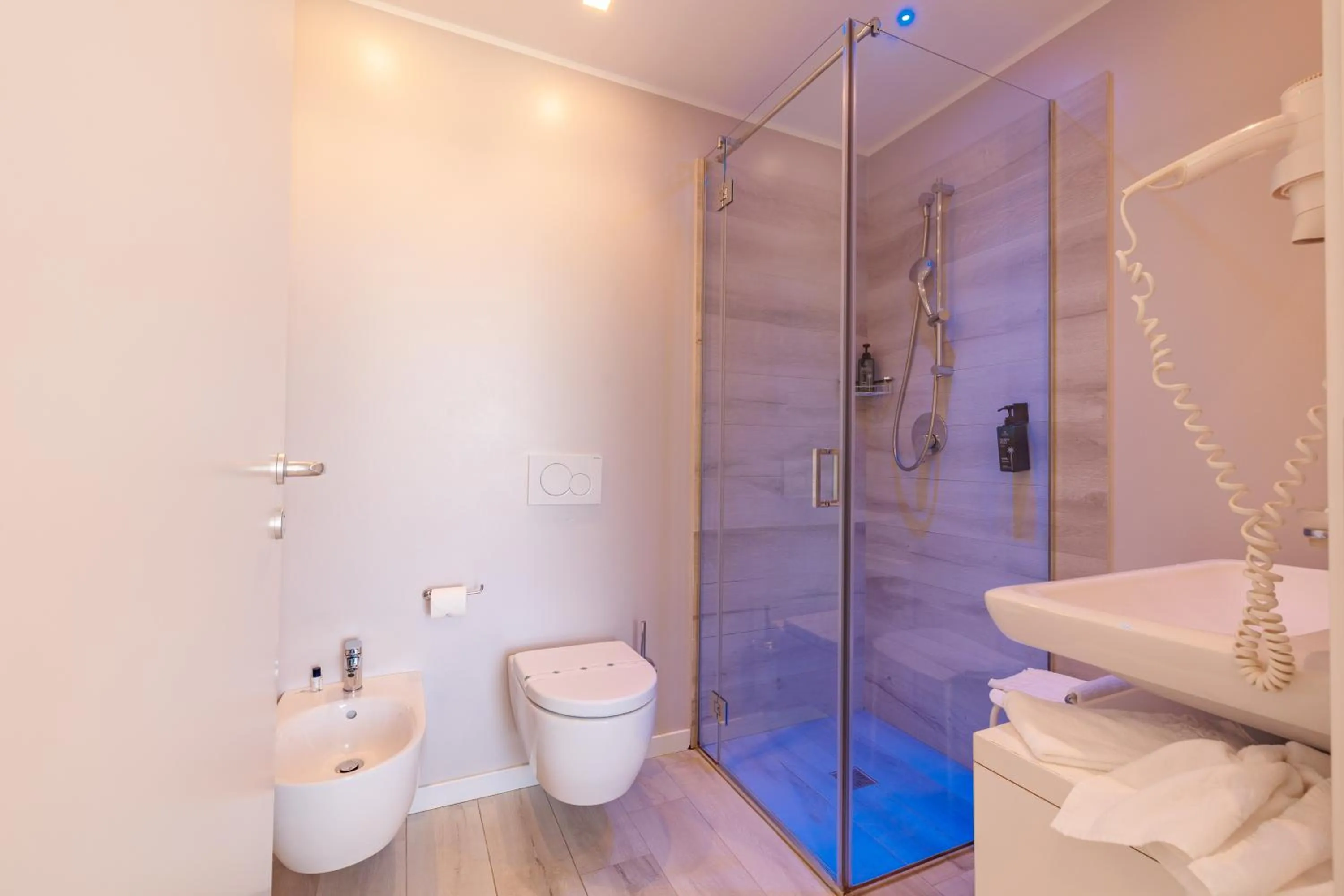 Shower in Marina di Petrolo Hotel & SPA