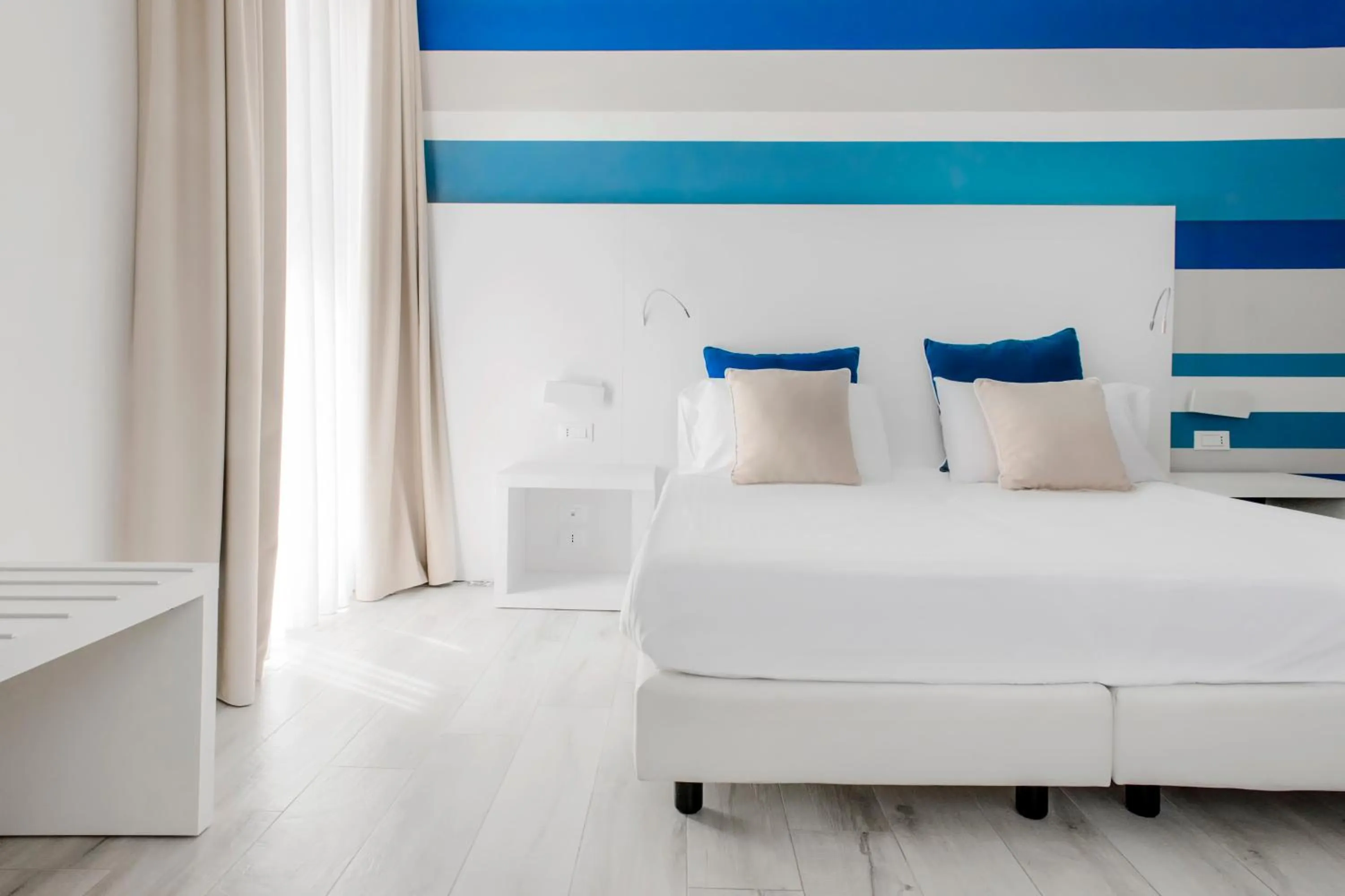 Bed in Marina di Petrolo Hotel & SPA