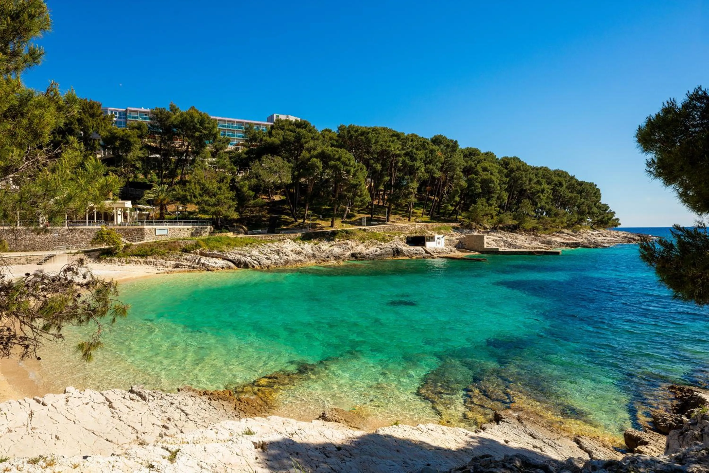 Property building in Hotel Aurora