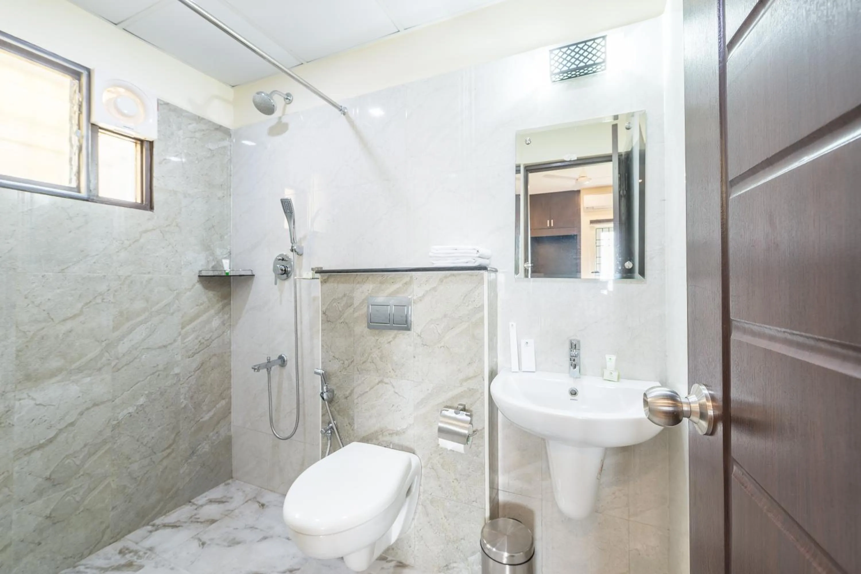 Bathroom in Treebo Adin Residence Chennai Trade Centre