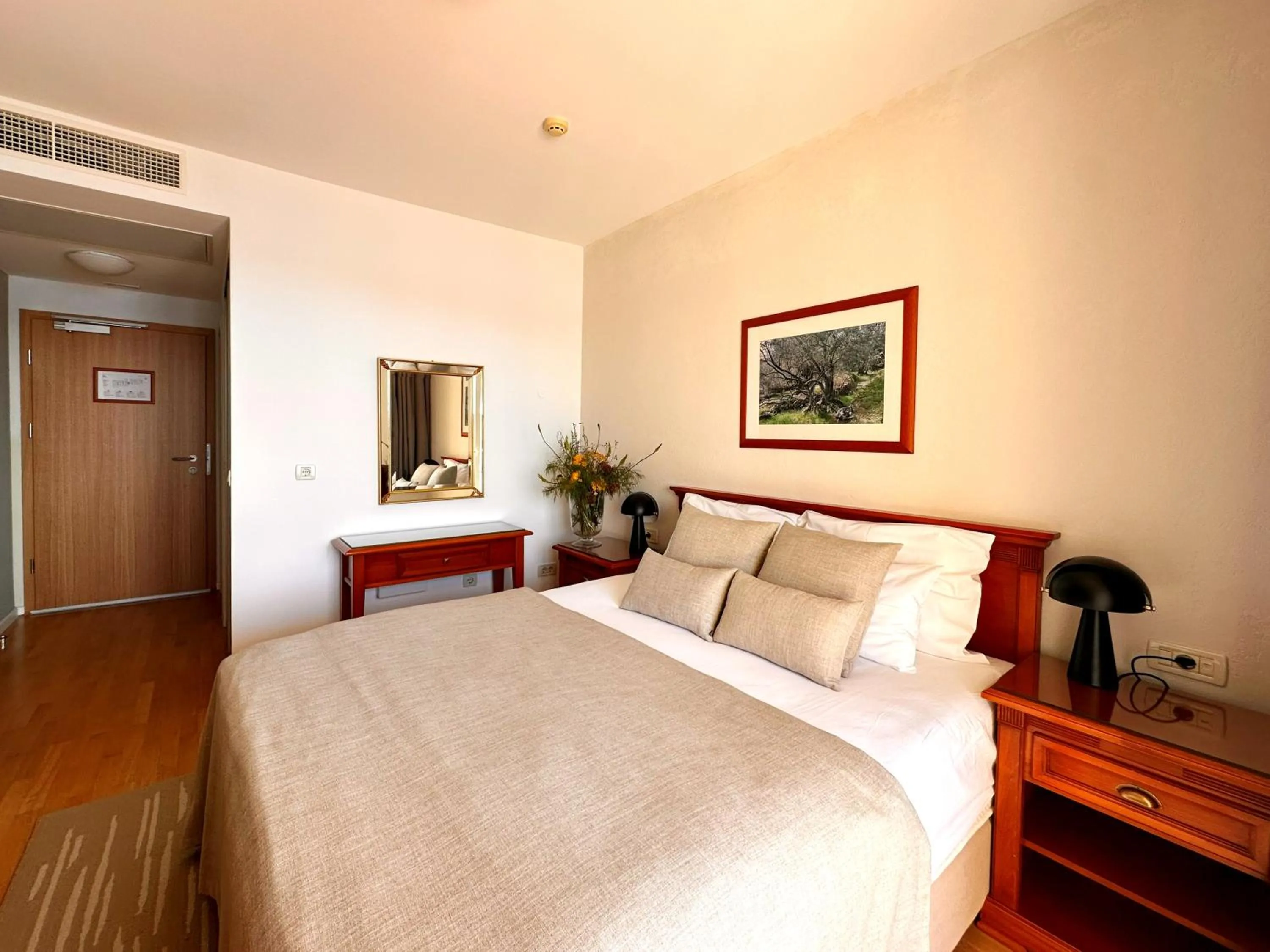 Bedroom, Bed in Hotel Bozica Dubrovnik Islands