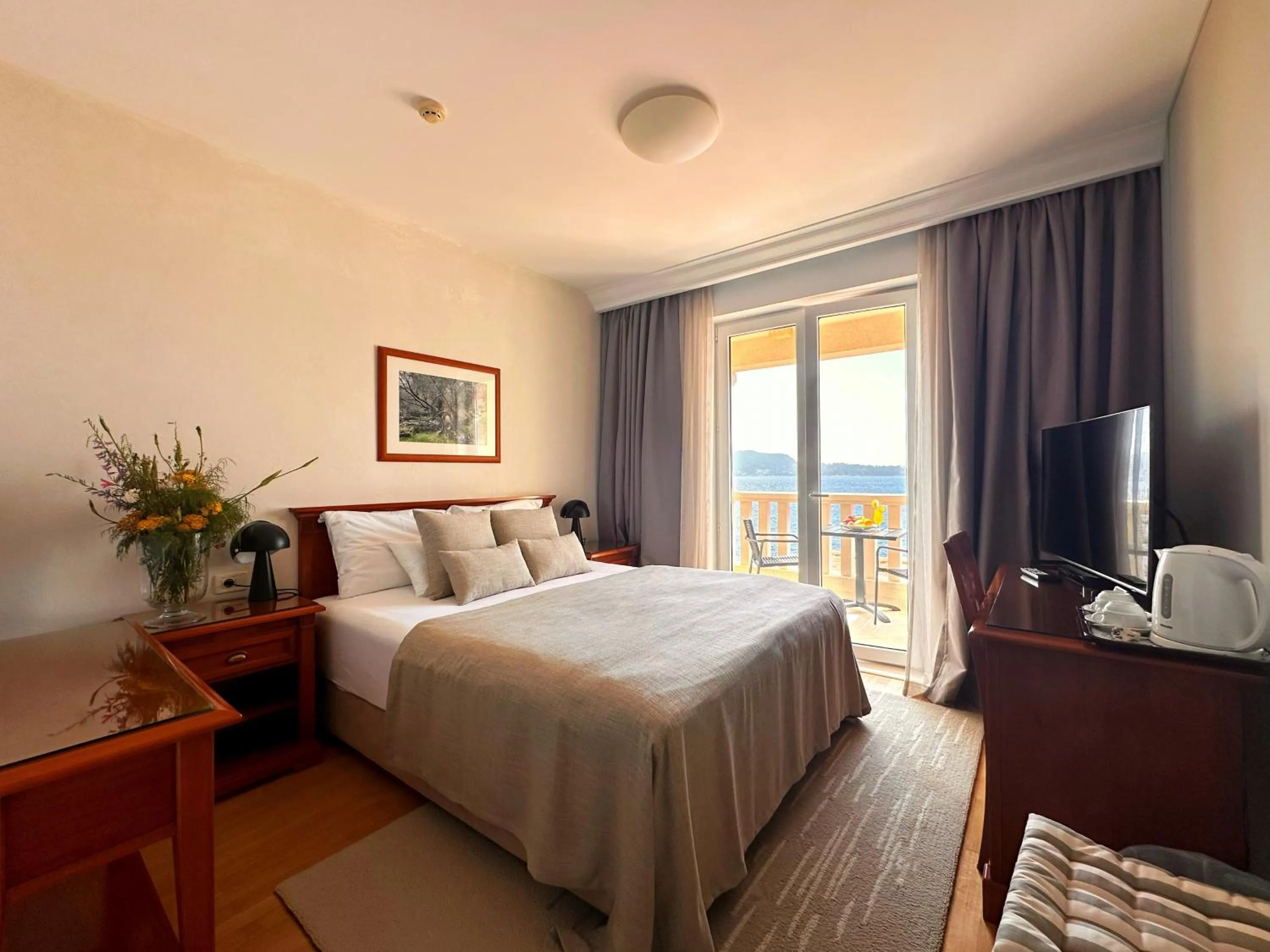 Bedroom, Bed in Hotel Bozica Dubrovnik Islands