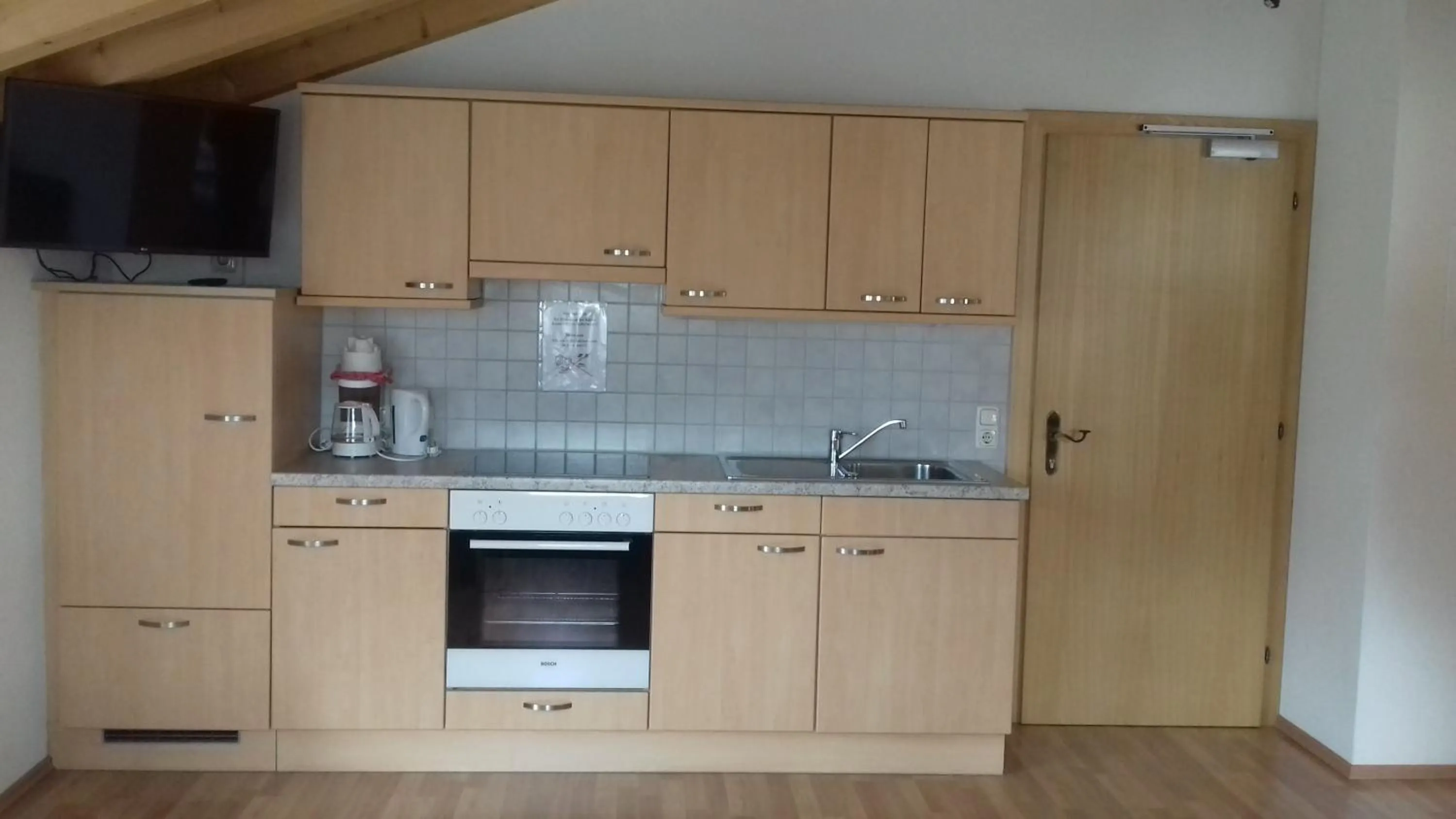 Kitchen or kitchenette in Vermietung & Verpachtung Zellermoosstraße 14