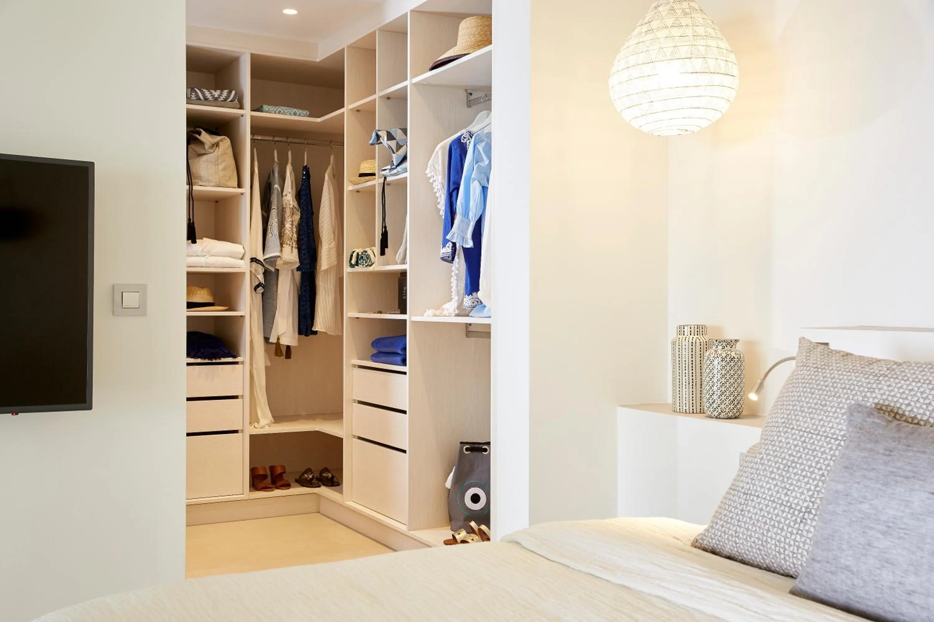 Bed in Eagles Villas - Small Luxury Hotels of The World