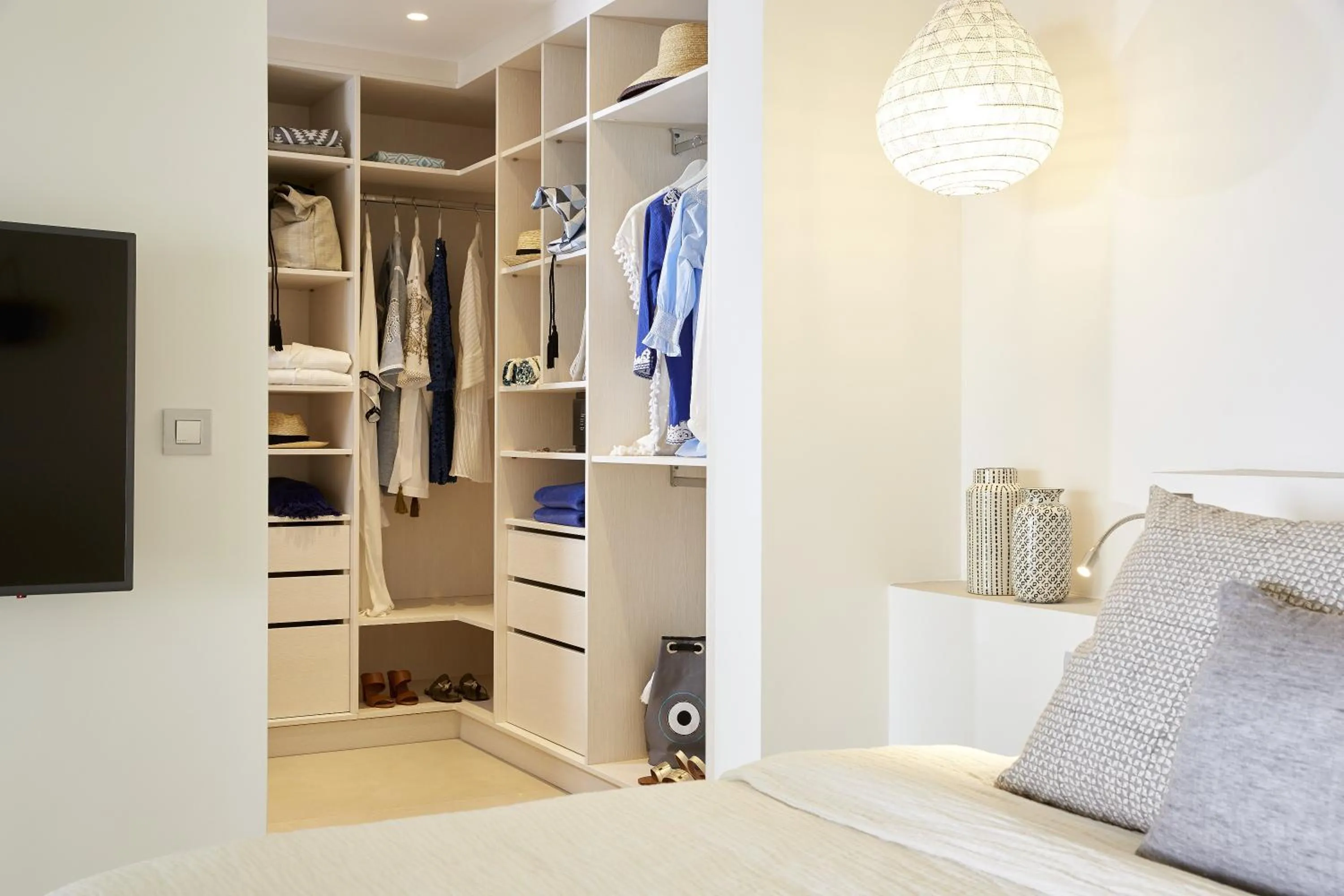 Bed in Eagles Villas - Small Luxury Hotels of The World