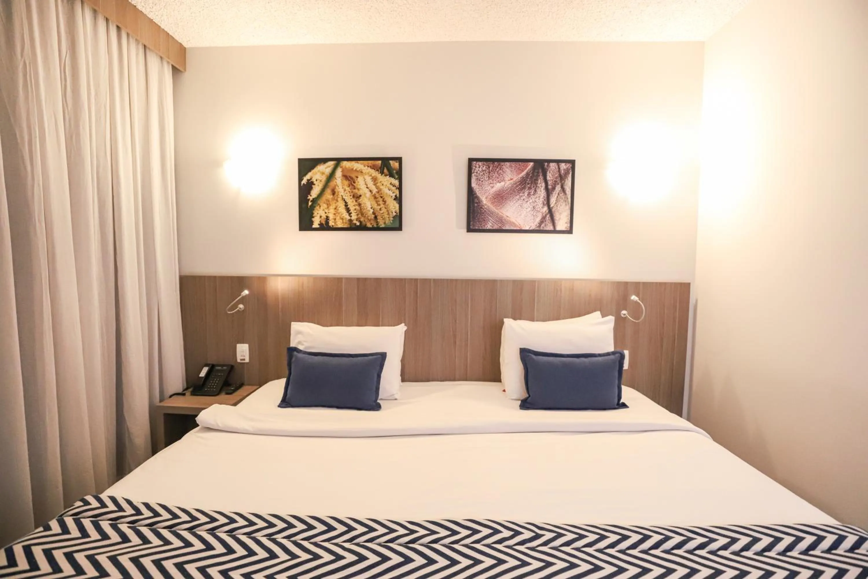 Bedroom, Bed in Ramada by Wyndham Campinas Viracopos