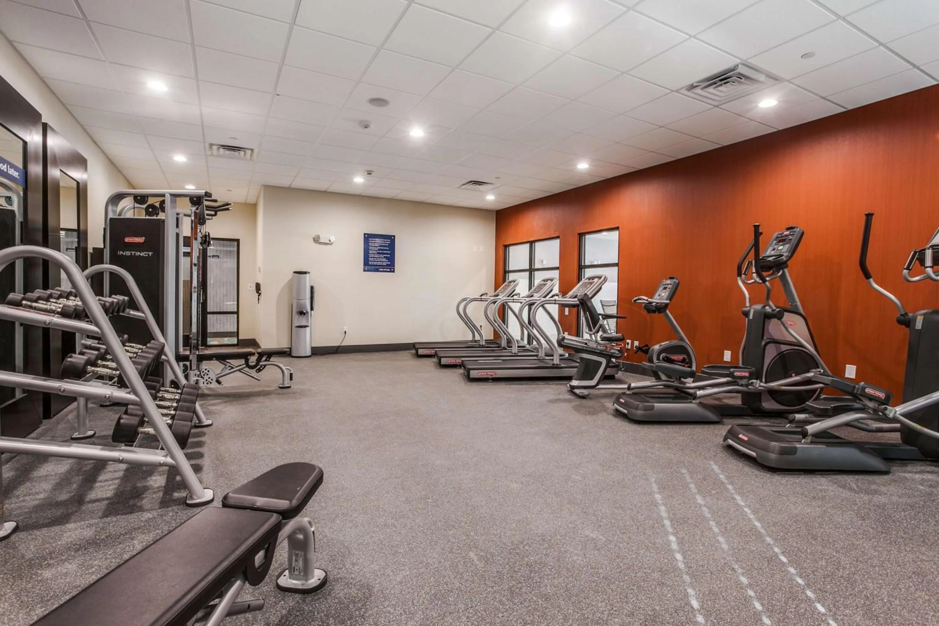 Fitness centre/facilities in Hampton Inn & Suites Dallas-Central Expy/North Park Area