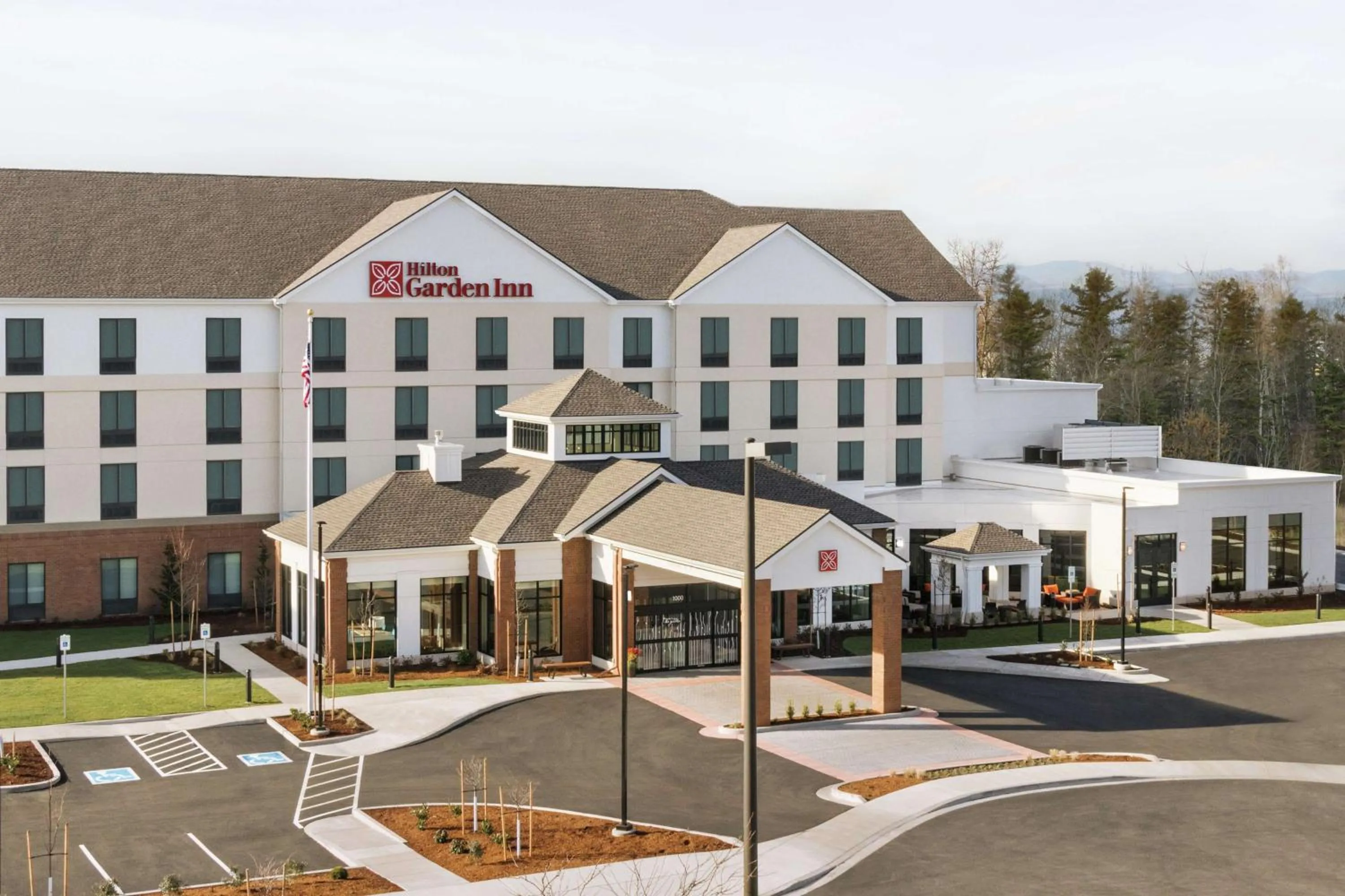 Property building in Hilton Garden Inn Medford