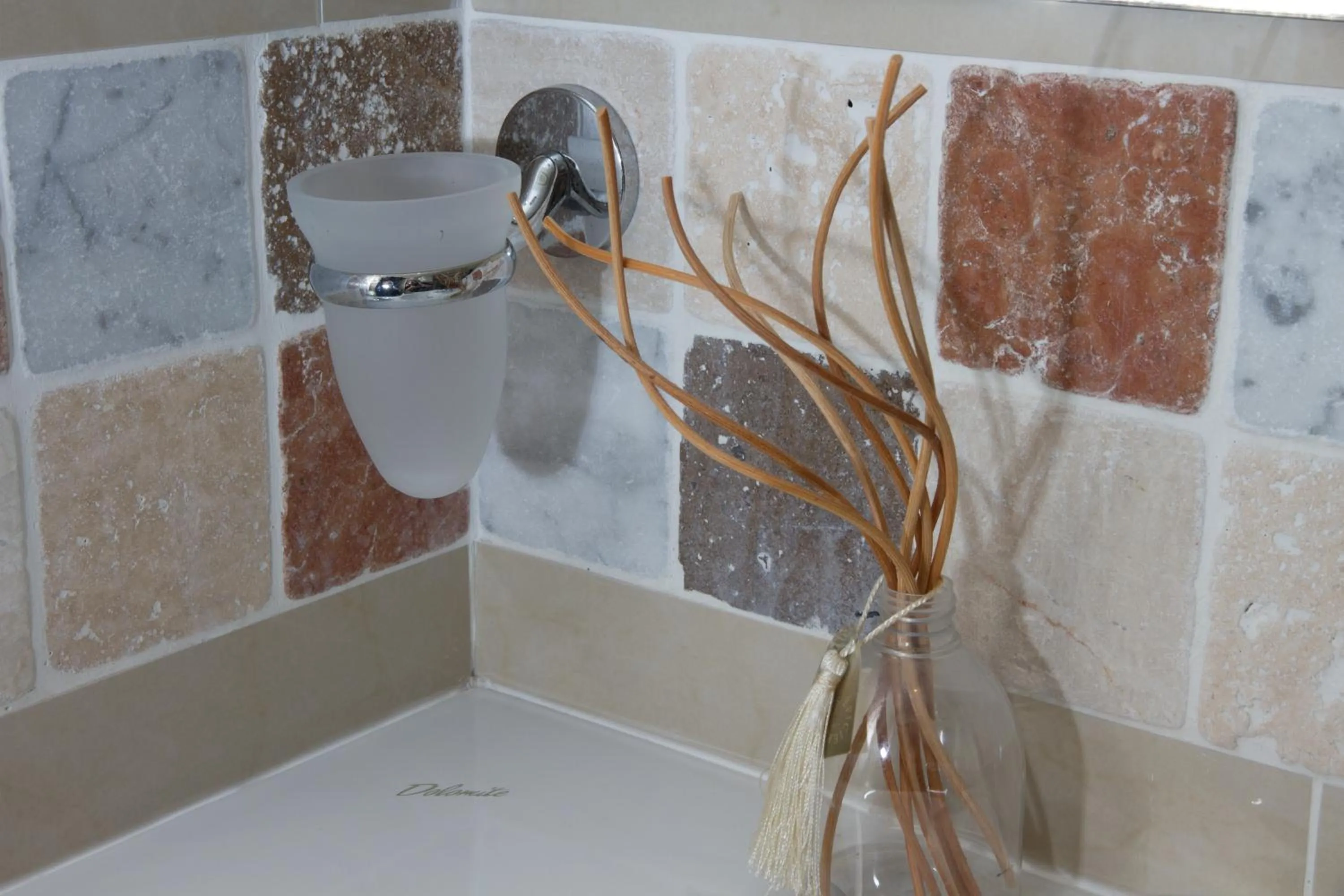 Decorative detail in Hotel Nelson