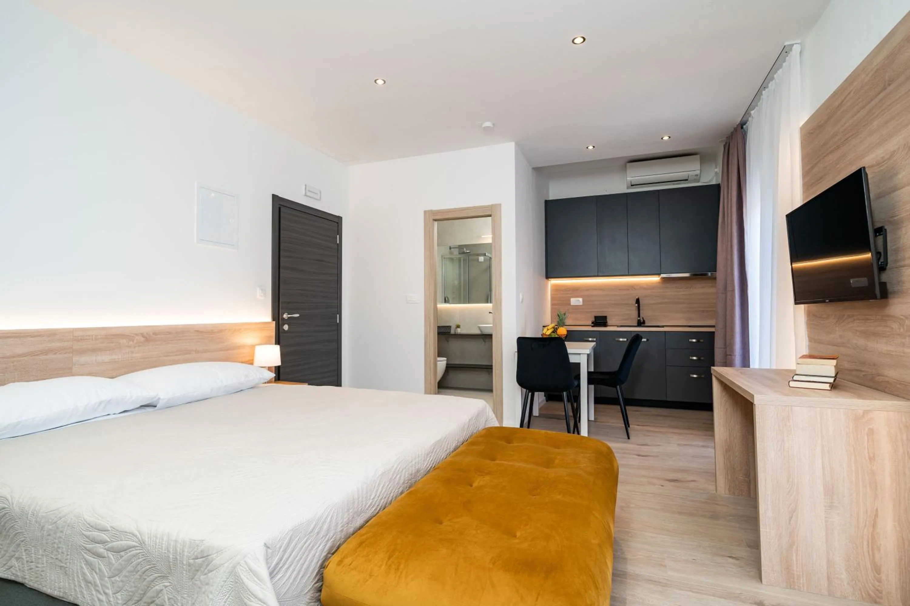 Bedroom, Bed in Bacan Serviced Apartments