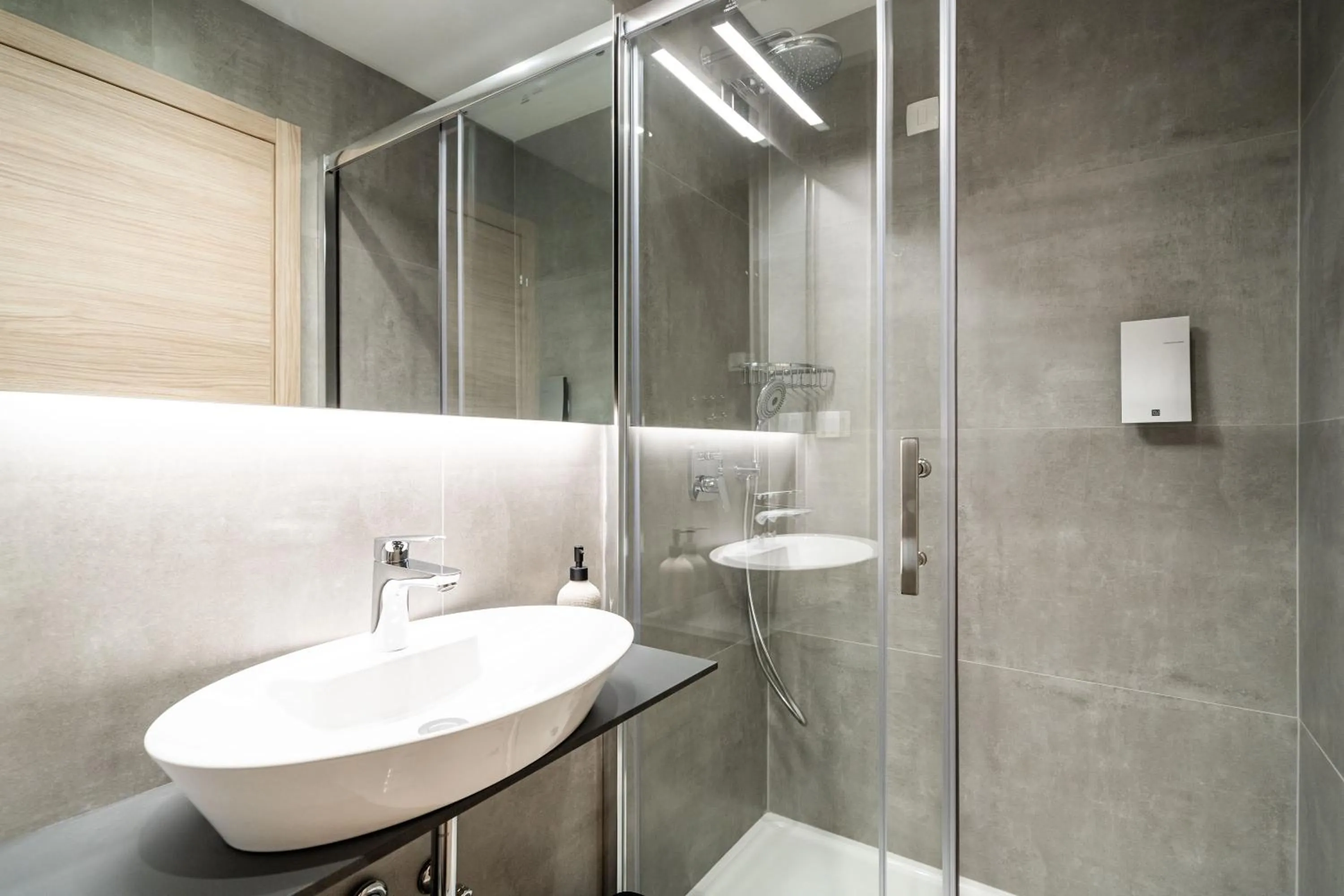 Bathroom in Bacan Serviced Apartments