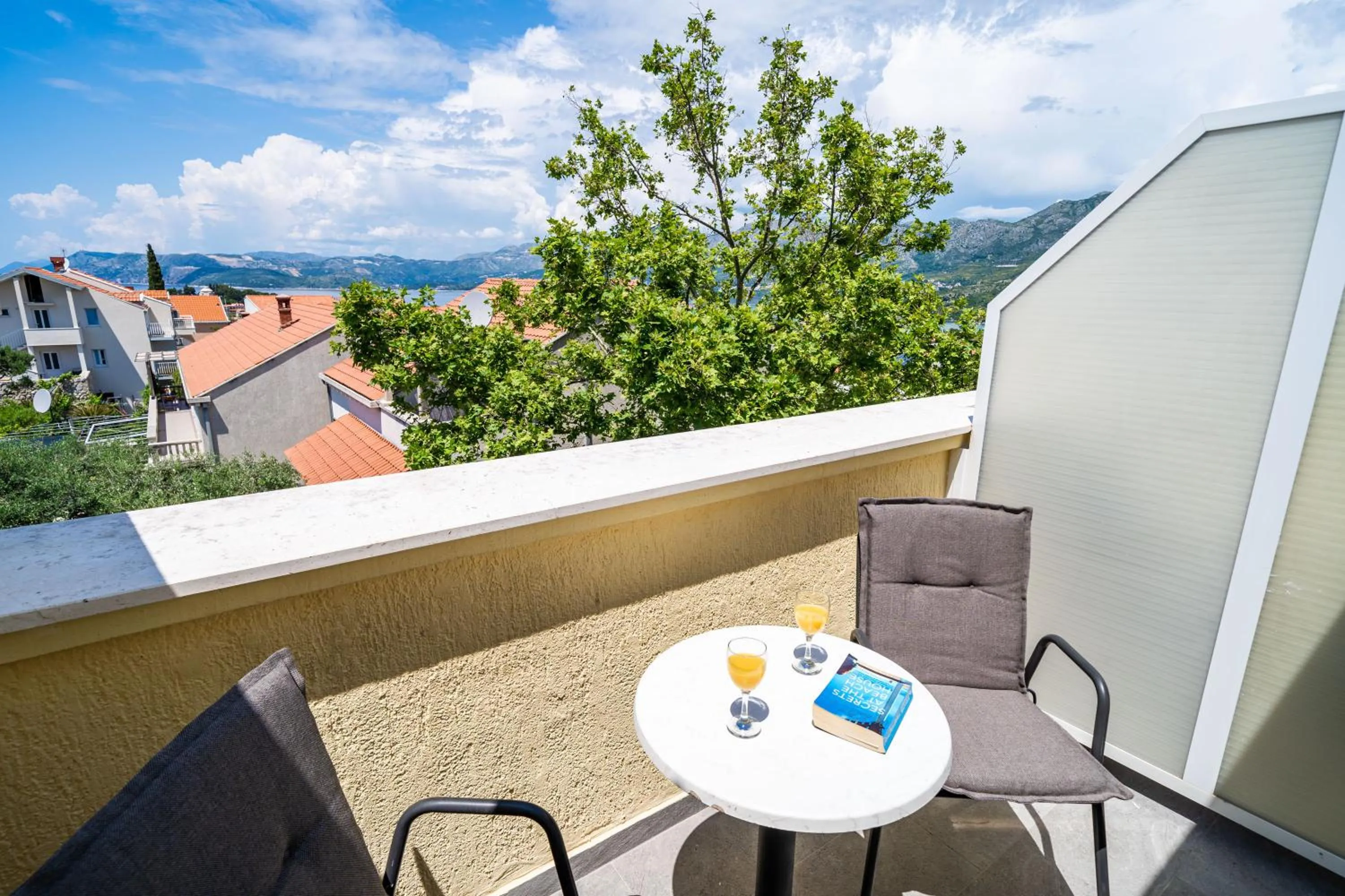 Balcony/Terrace in Bacan Serviced Apartments