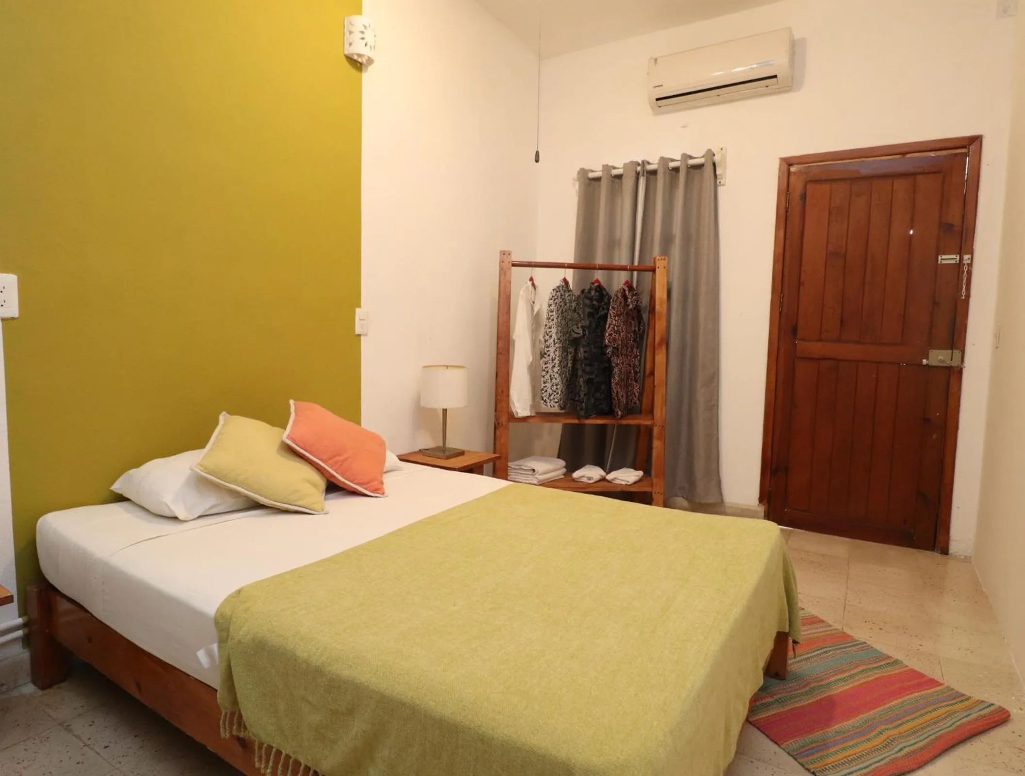 Photo of the whole room, Bed in Wabi Hostel