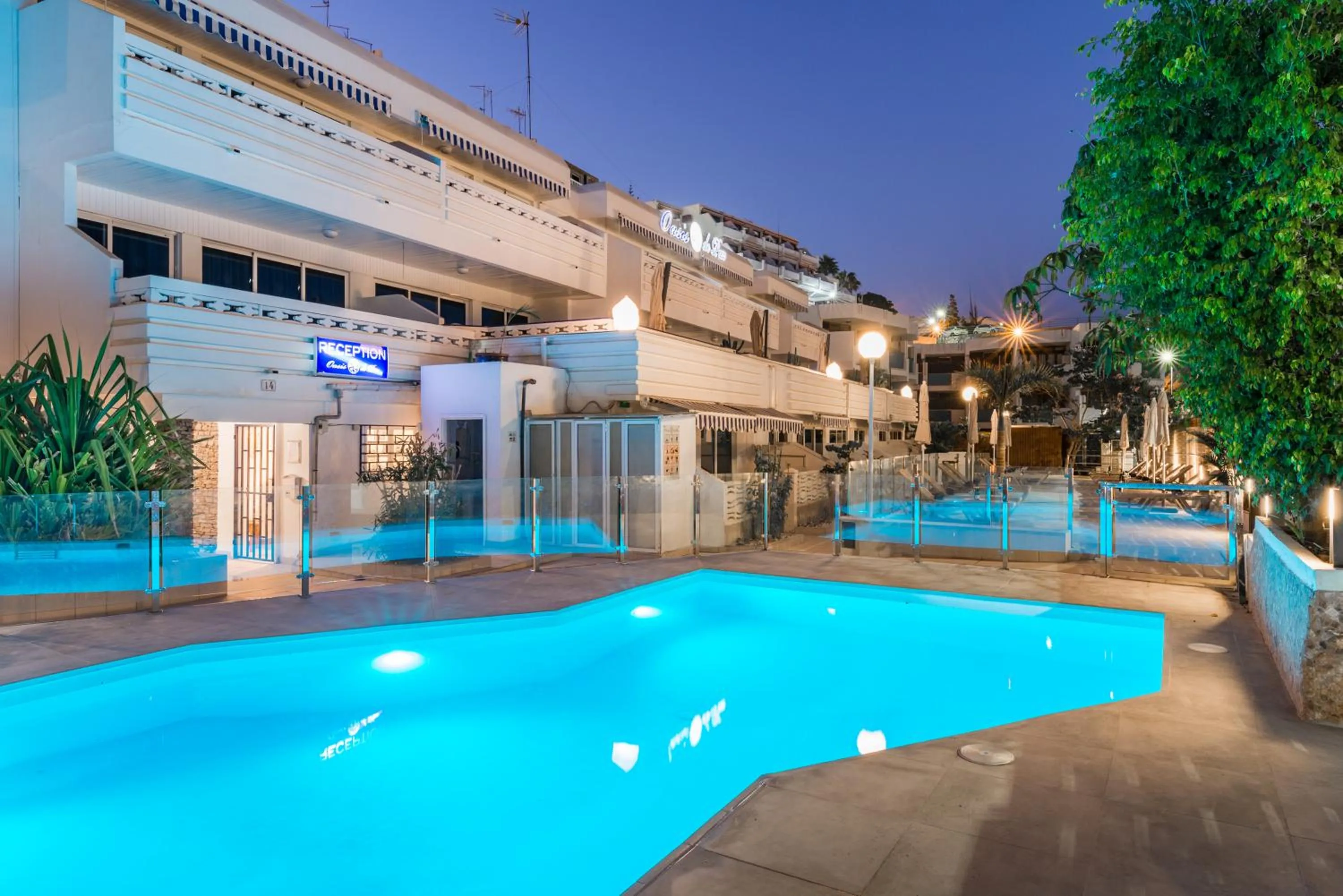 Facade/entrance in Calypso Oasis Apartments