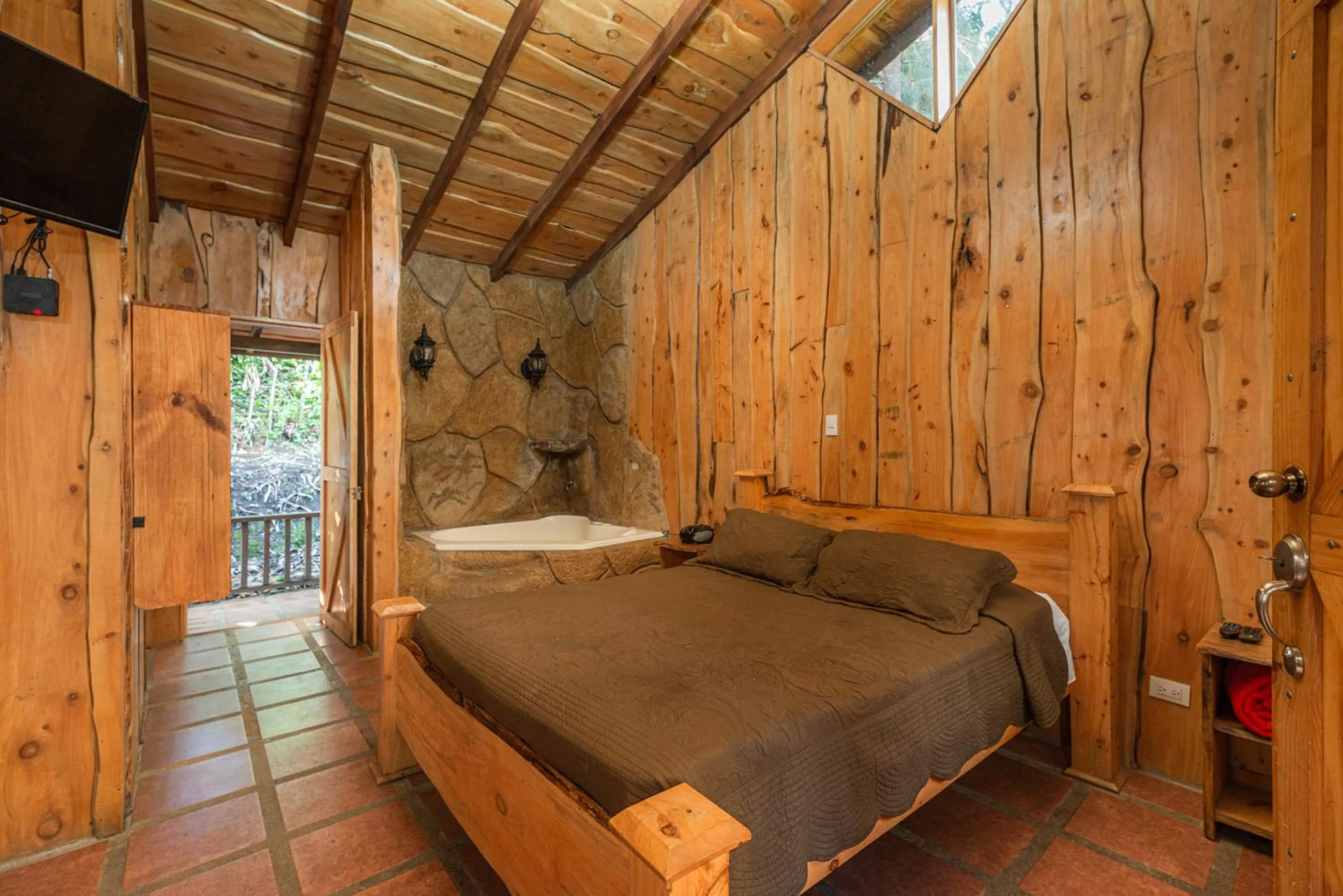 Bedroom, Bed in Hotel & Spa Escondite de la Montaña