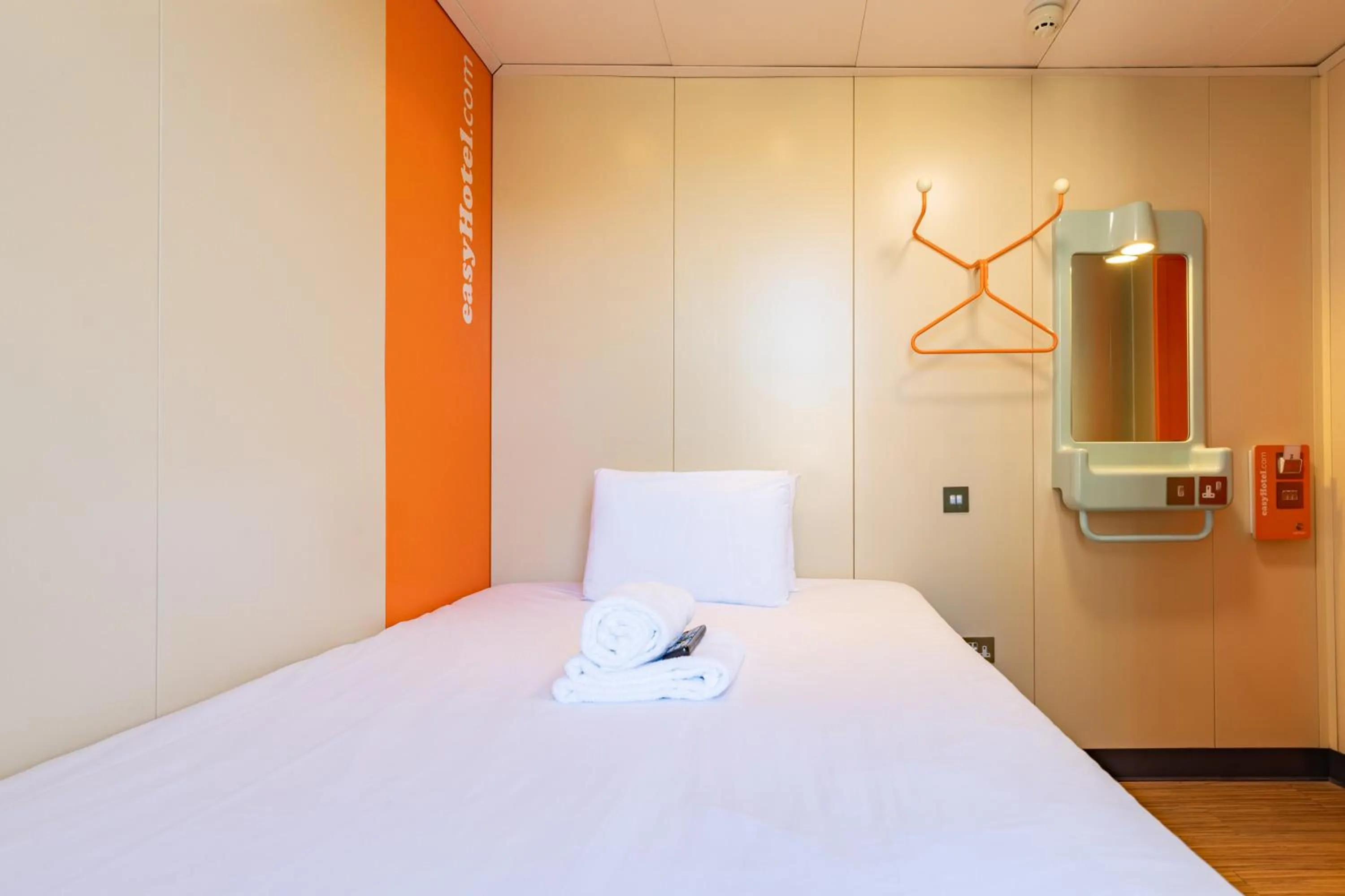Bed in easyHotel Edinburgh