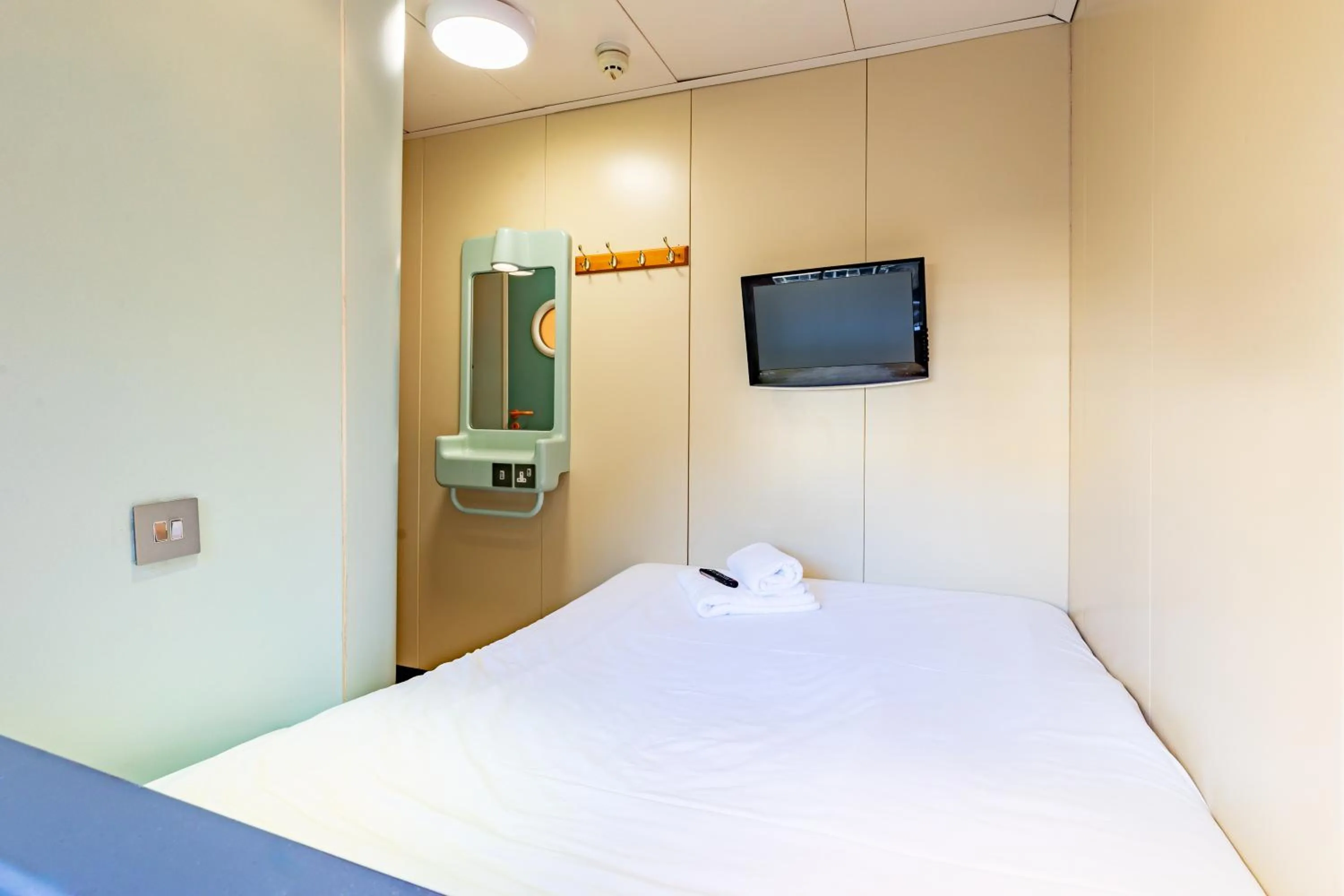 Bed in easyHotel Edinburgh