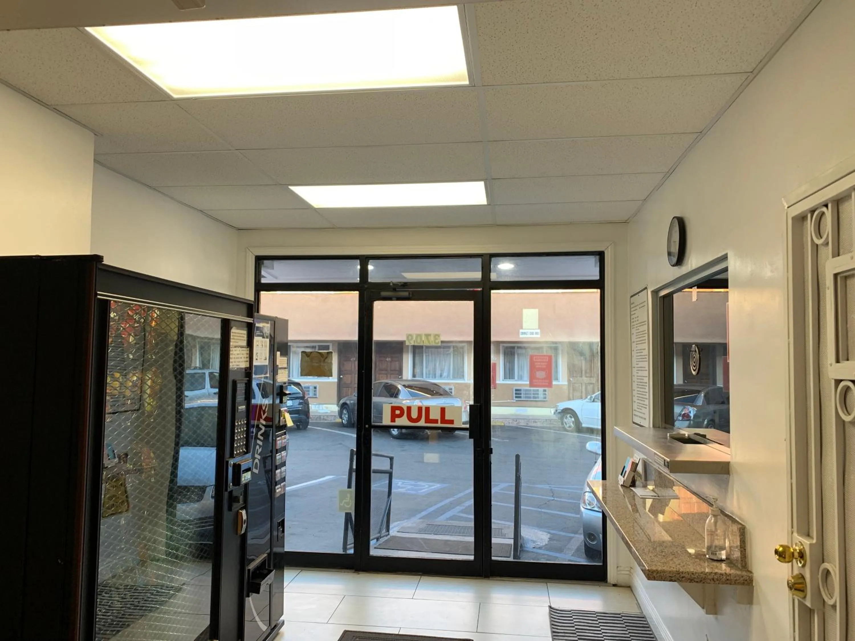 Lobby or reception in Encore Inn Inglewood
