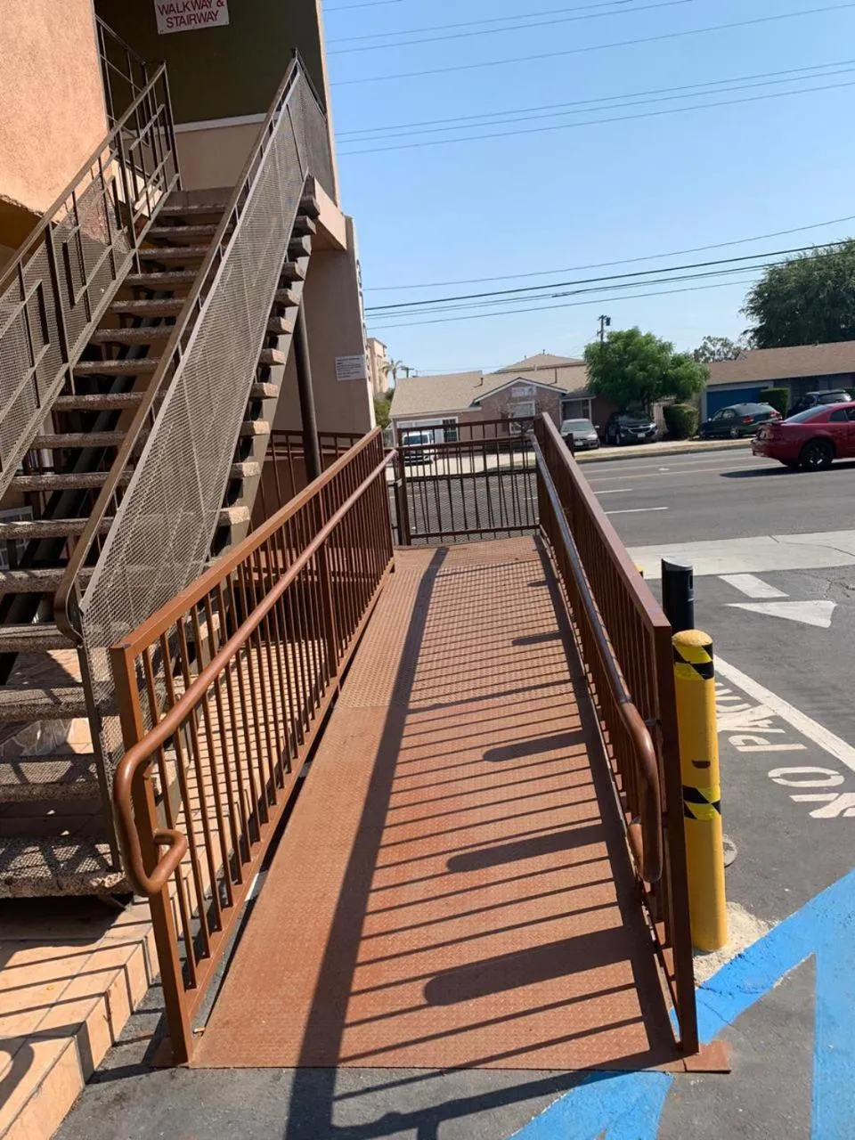 Day in Encore Inn Inglewood