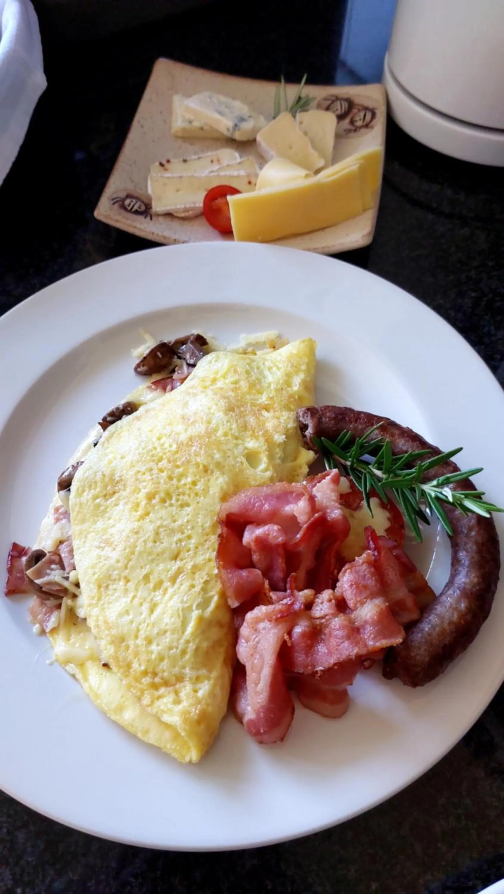 Breakfast in Paradise Cove