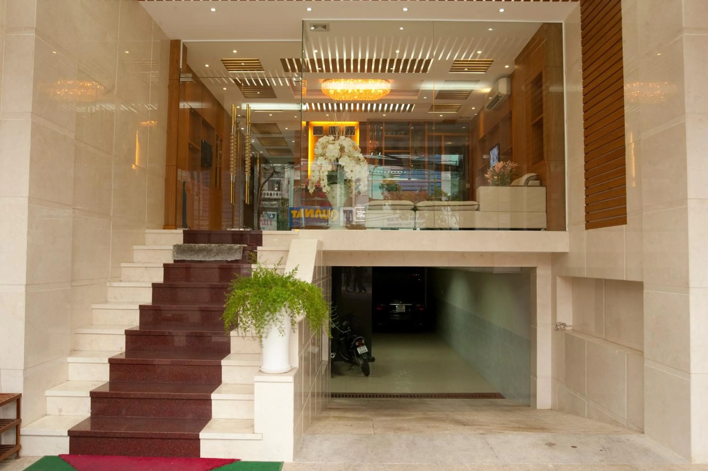 Lobby or reception in Van Ha Hotel Etown - Nhà Ga T3 Sân Bay TSN