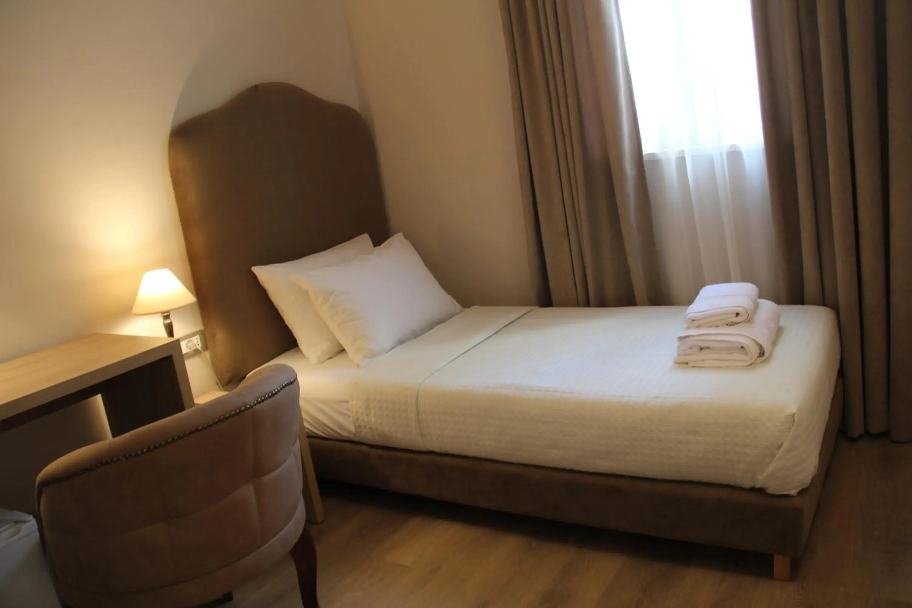 Single Room in Hotel Hermes Tirana Single Room in Hotel Hermes Tirana