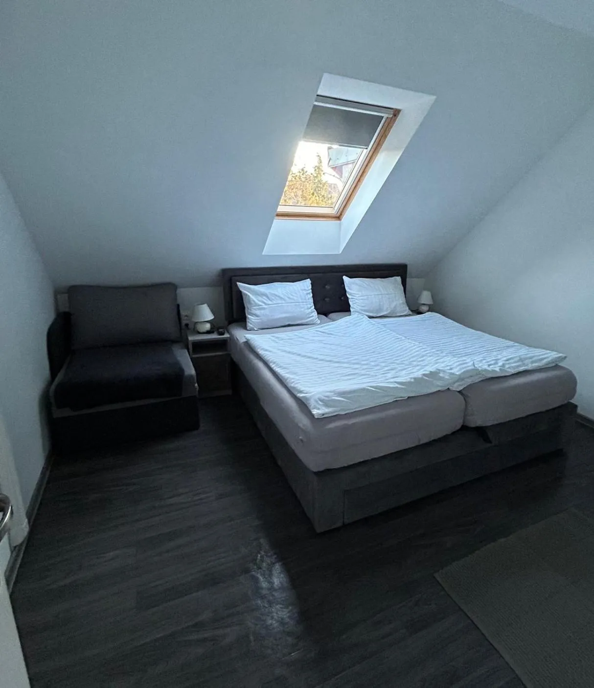 Bed in Heni Apartment
