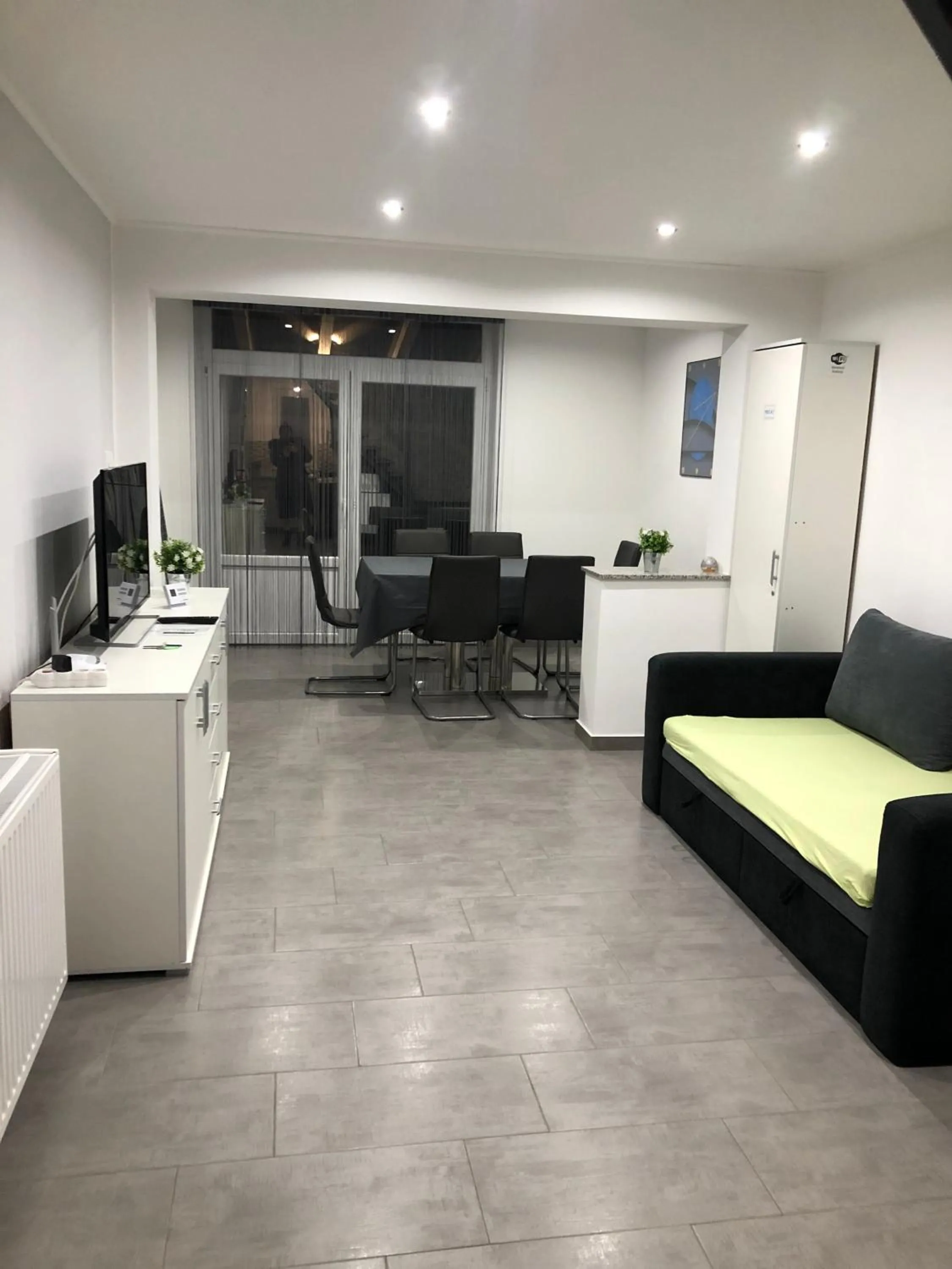 Heni Apartment
