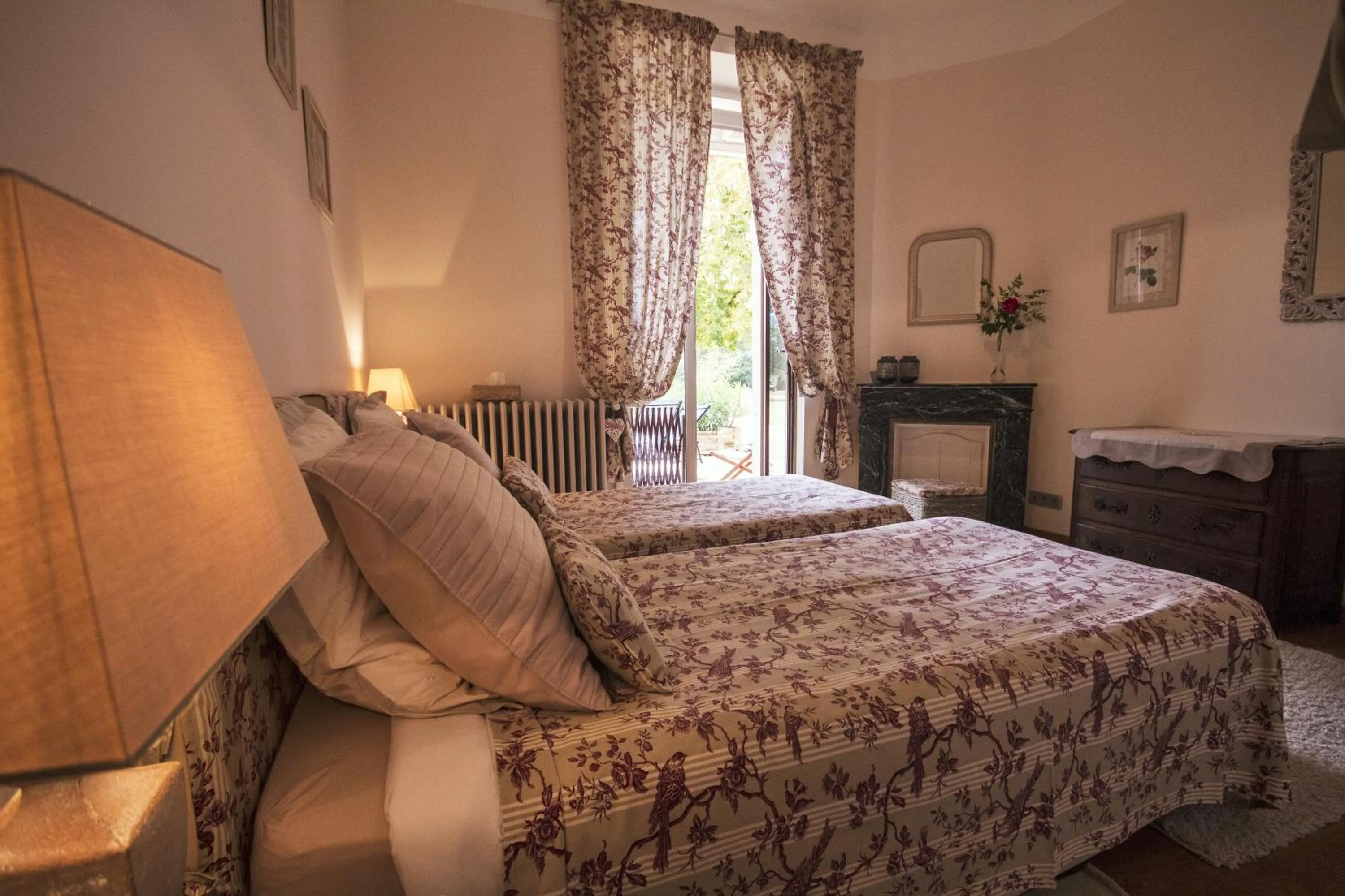 Bedroom, Bed in Les Luz - Chambres d'hôtes