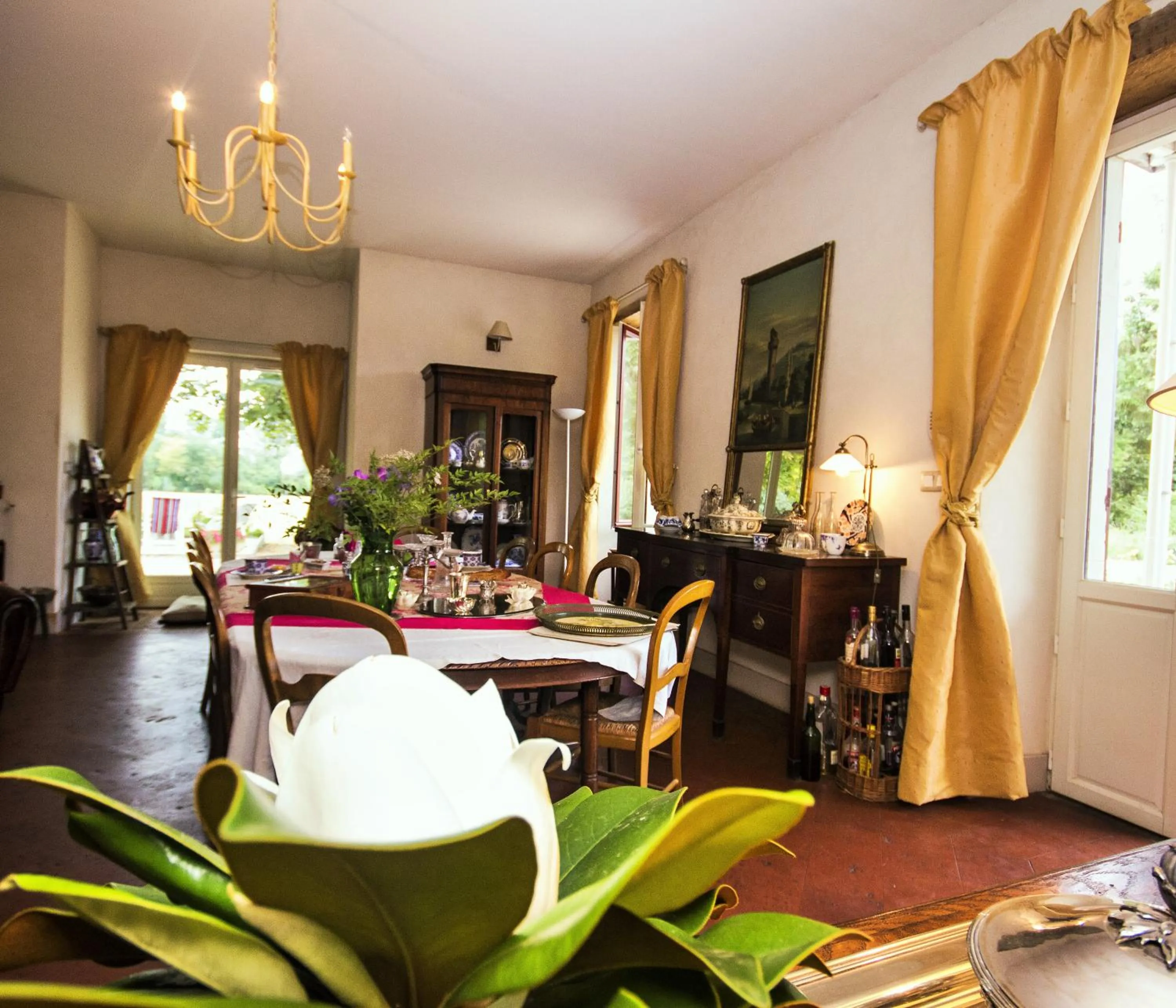 Restaurant/places to eat in Les Luz - Chambres d'hôtes