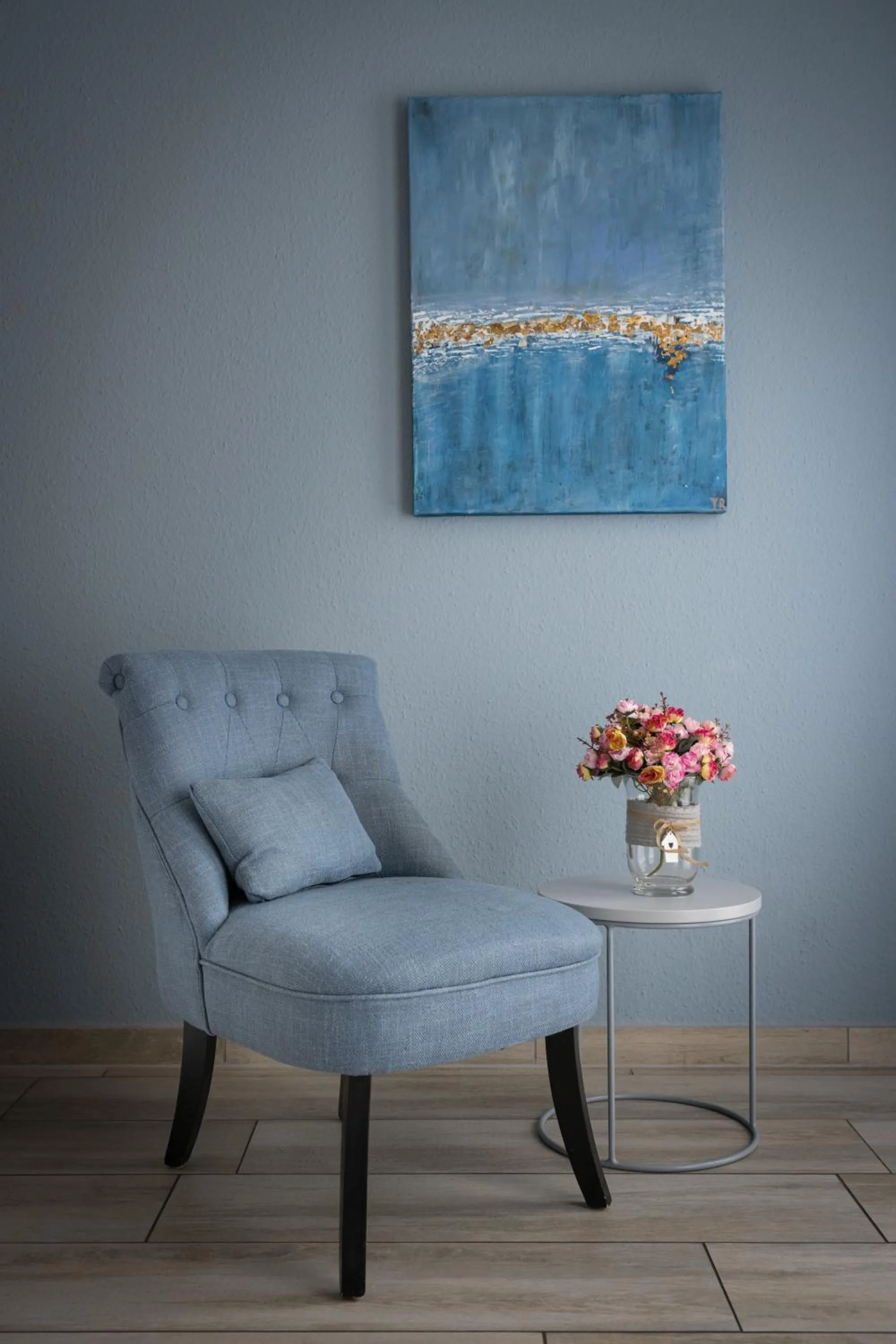 Seating area in GLEUEL INN - digital hotel & serviced apartments & boardinghouse mit voll ausgestatteten Küchen