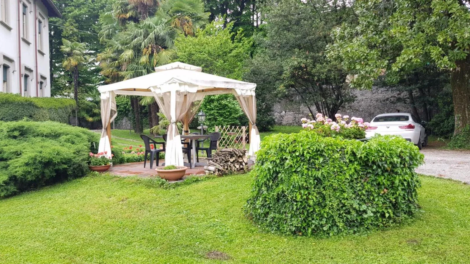 Property building in Villa del Cigno