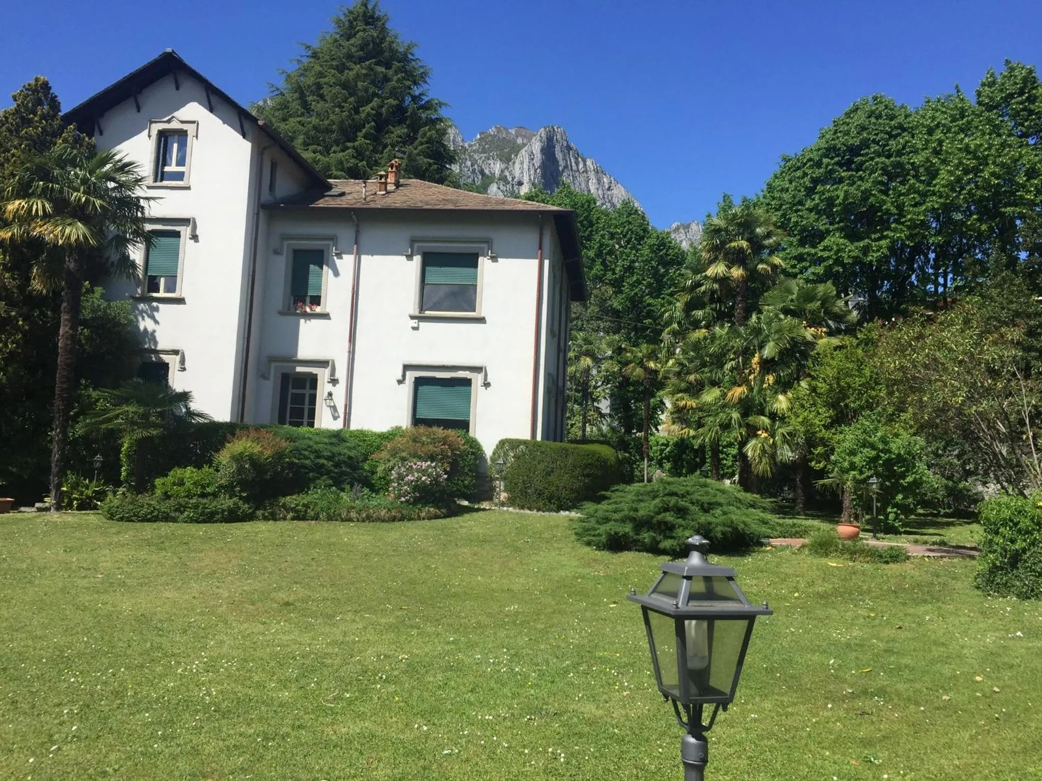 Day in Villa del Cigno