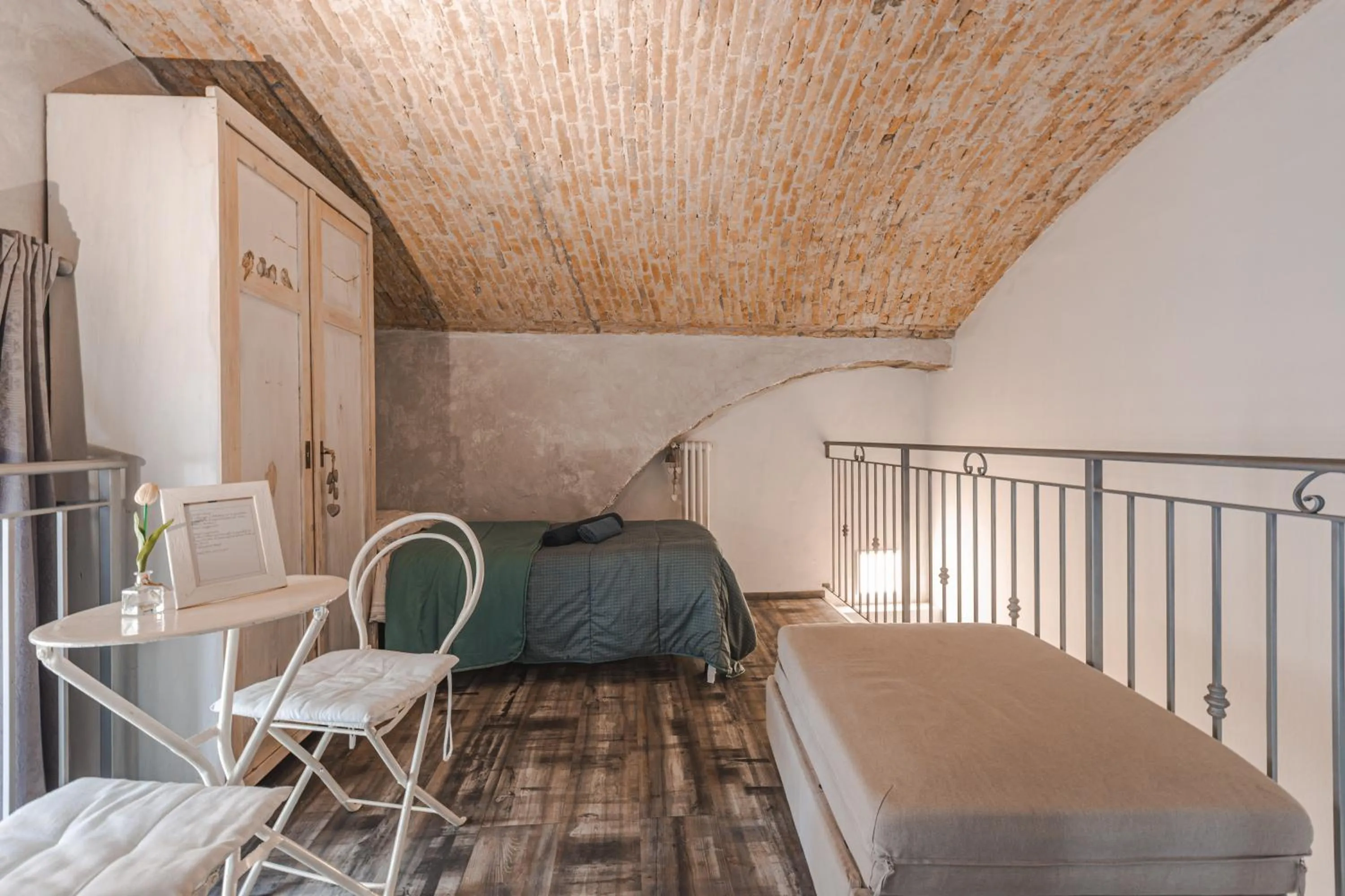 Bed in Trieste Art Loft