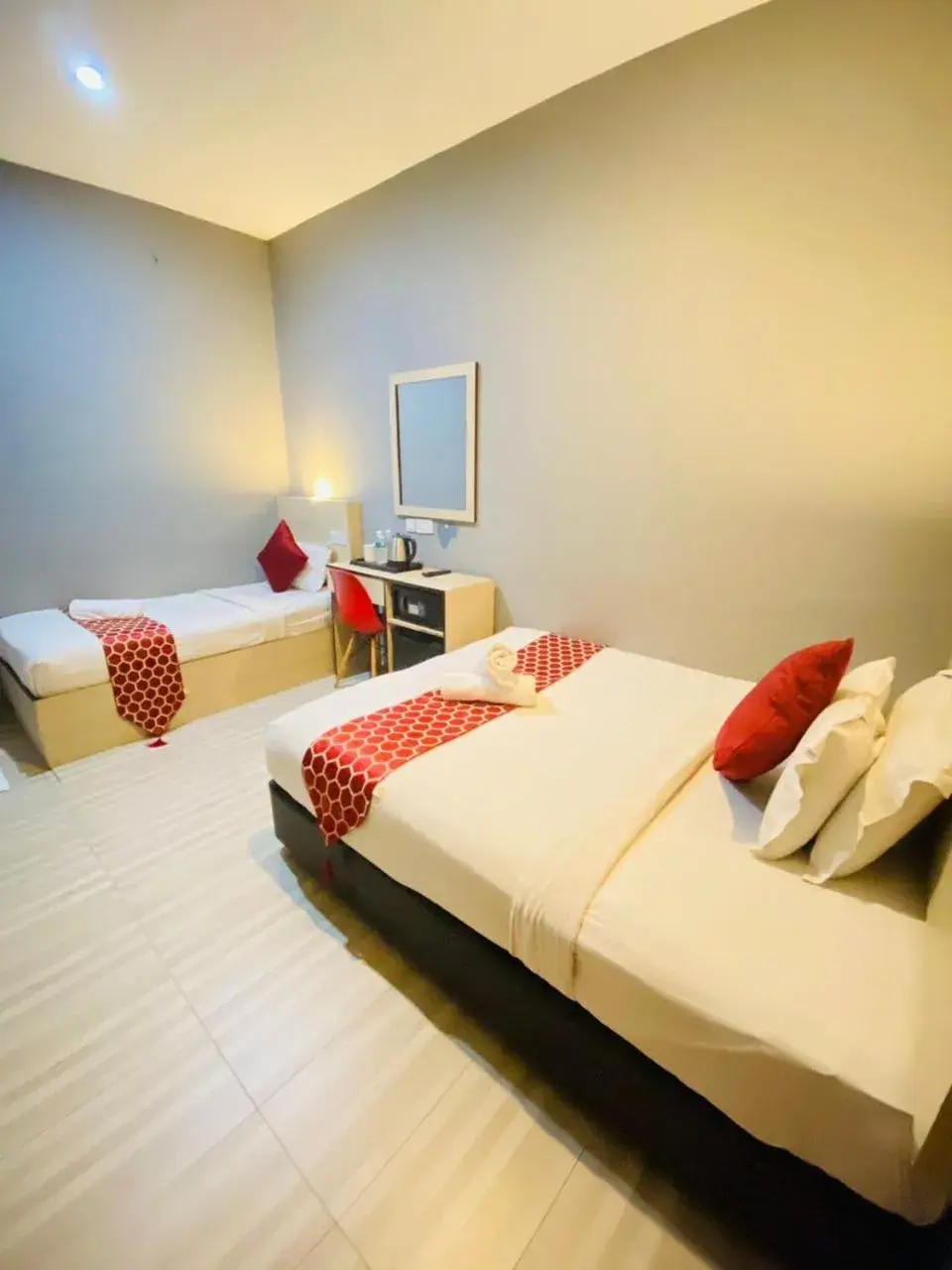 Deluxe Triple Room in DJ Citi Inn Premier Deluxe Triple Room in DJ Citi Inn Premier