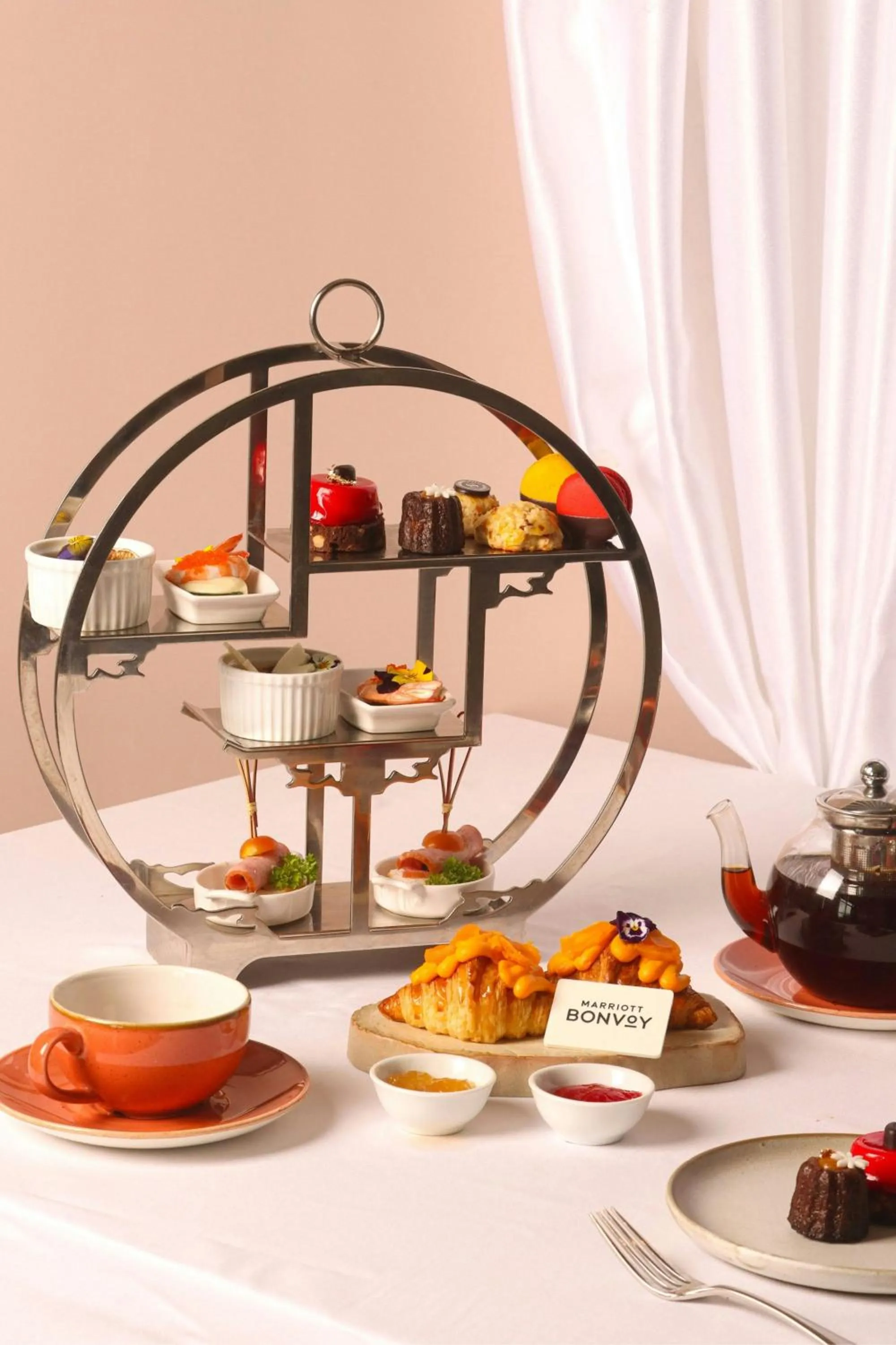 Restaurant/places to eat in Sheraton Can Tho