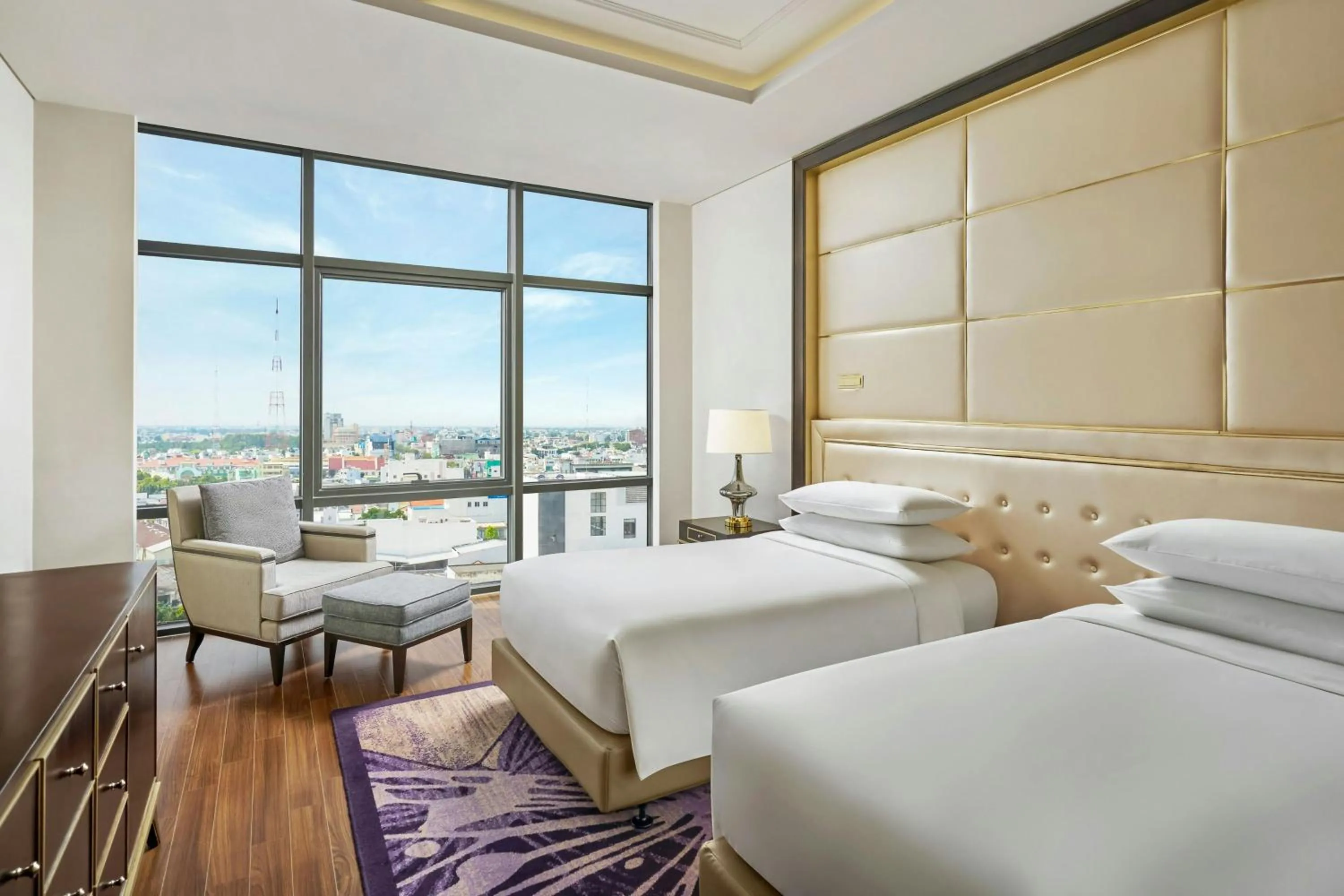 Bedroom, Bed in Sheraton Can Tho