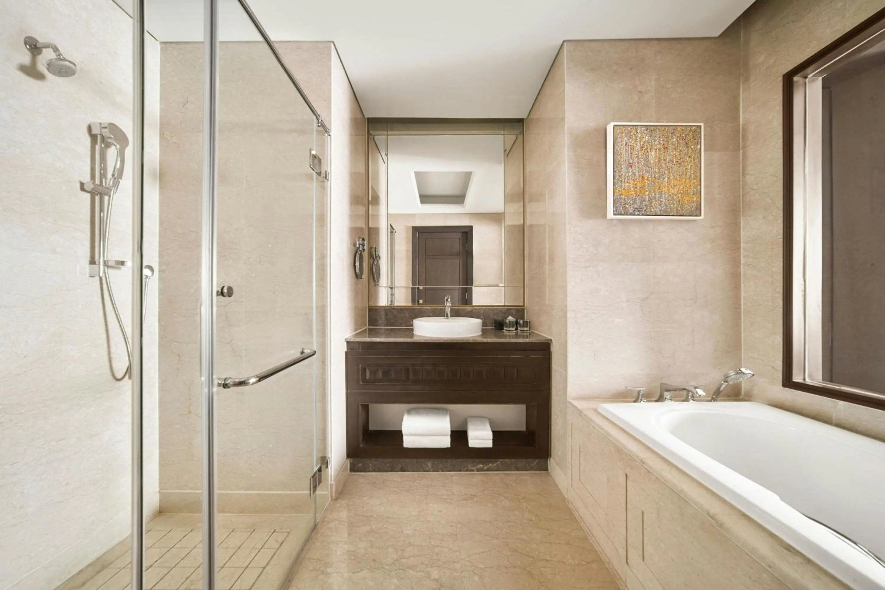 Bathroom in Sheraton Can Tho