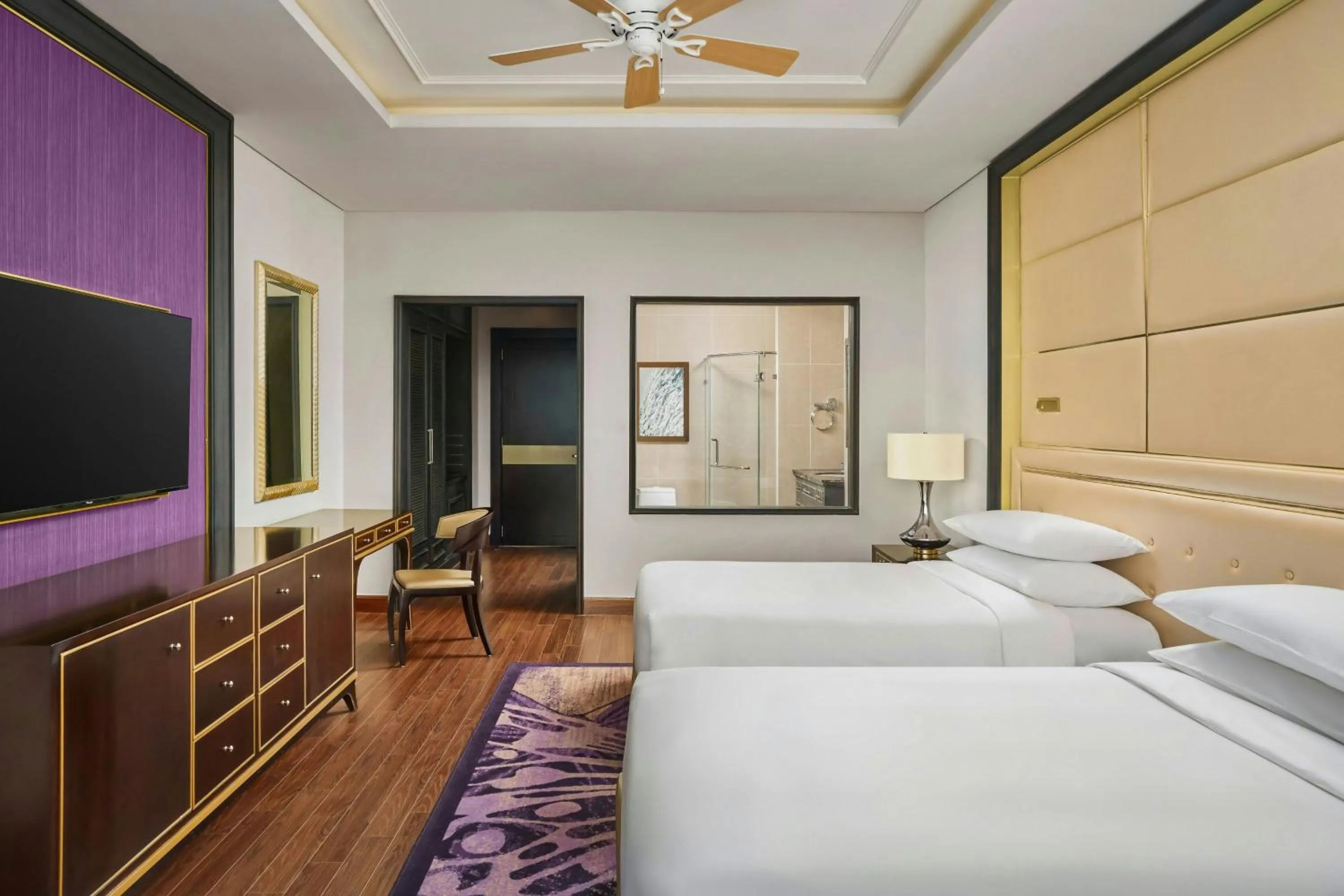 Bedroom, Bed in Sheraton Can Tho