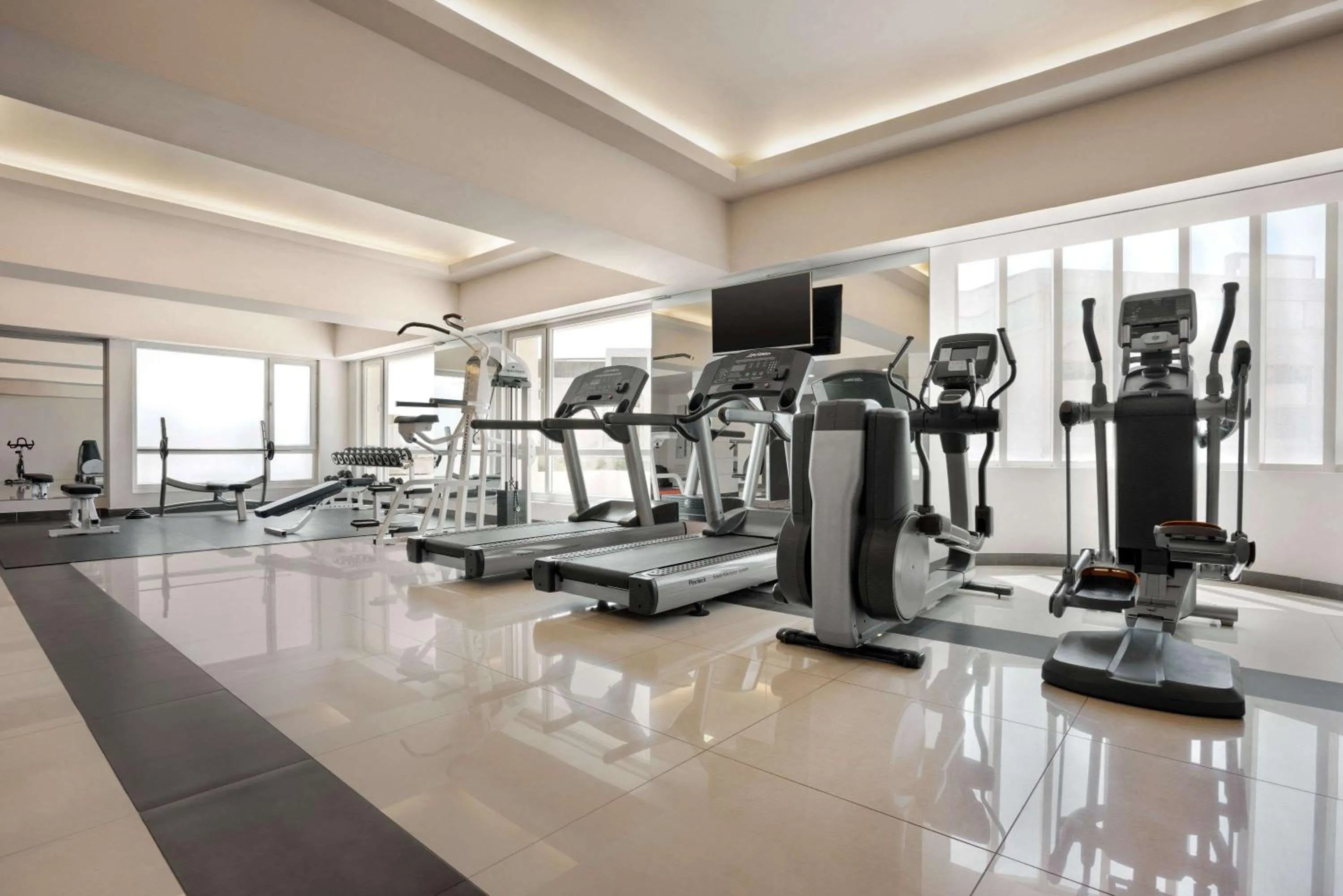 Fitness centre/facilities in Ramada by Wyndham Karachi Creek