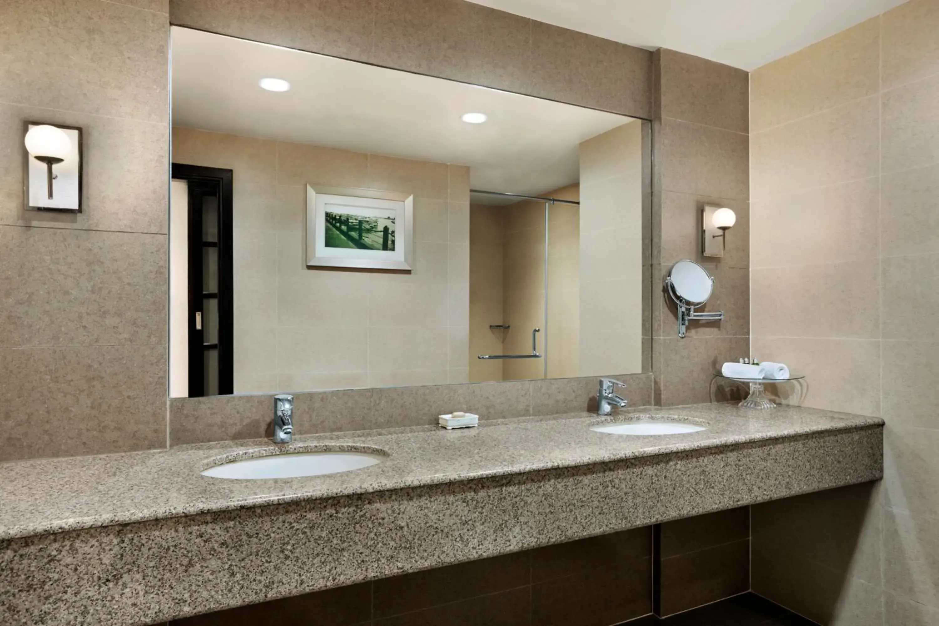 Deluxe Suite in Ramada by Wyndham Karachi Creek Deluxe Suite in Ramada by Wyndham Karachi Creek