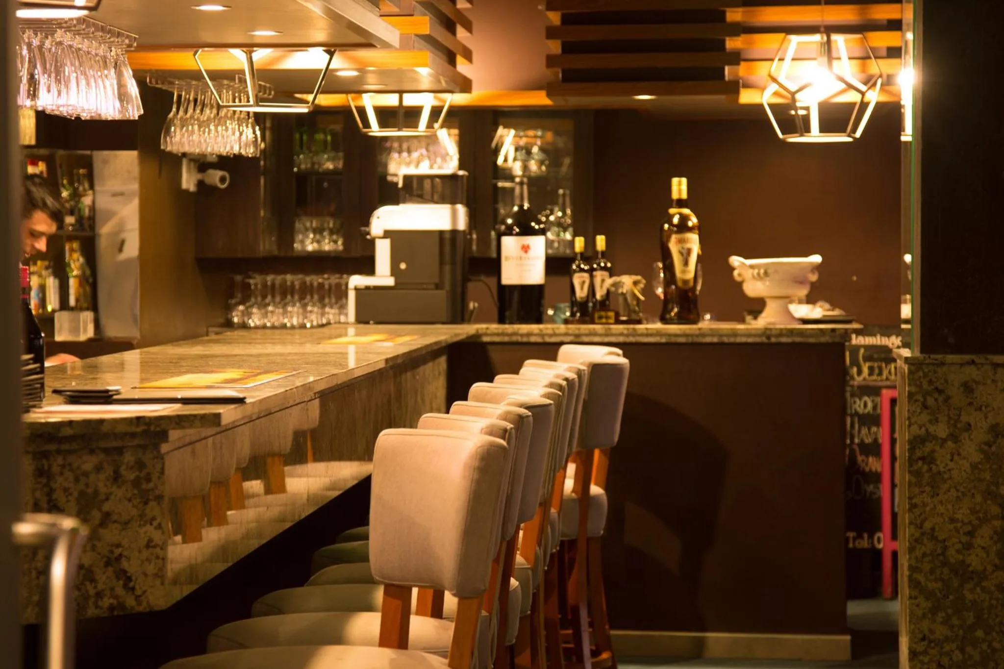 Restaurant/places to eat in Flamingo Villas Boutique Hotel