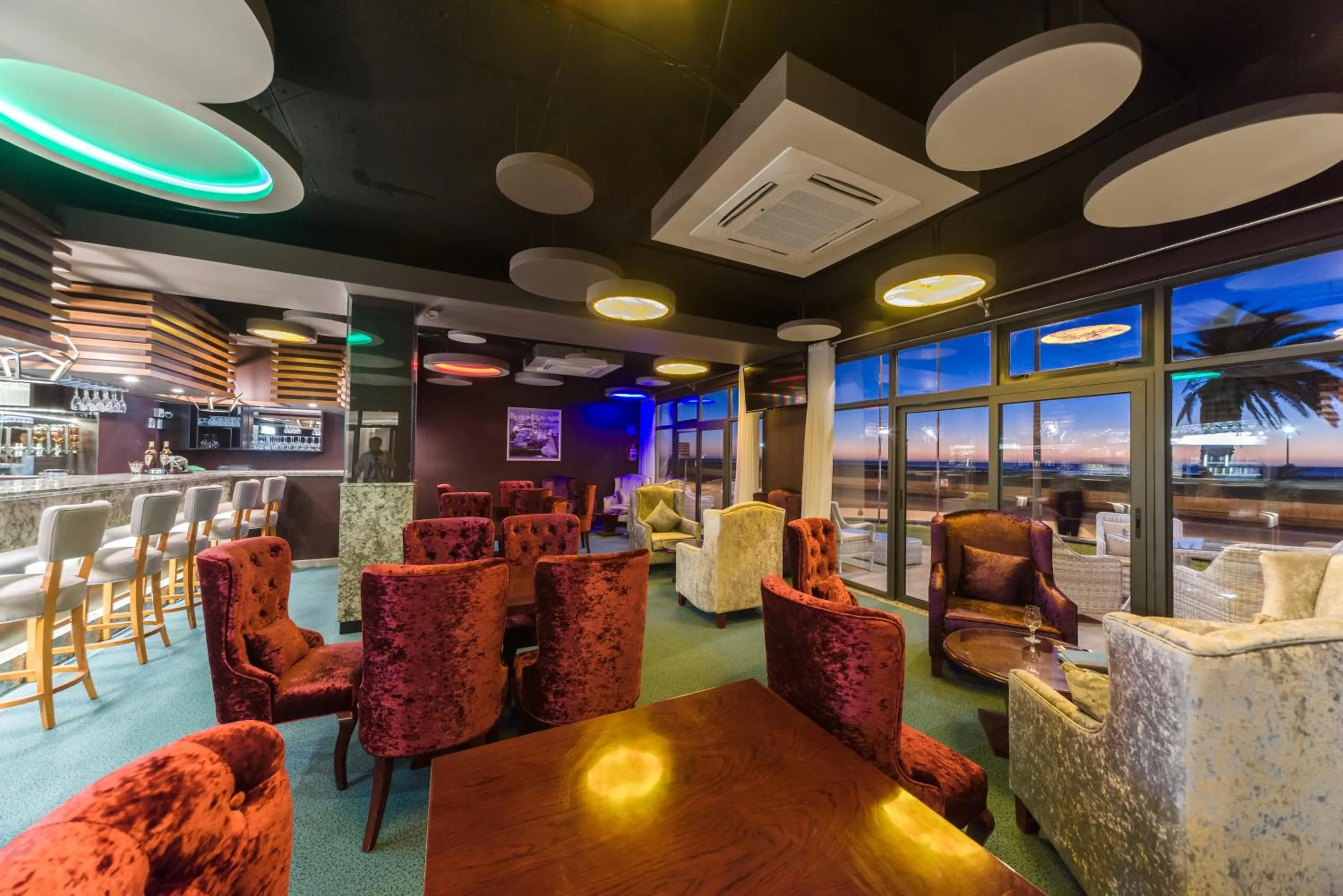 Restaurant/places to eat in Flamingo Villas Boutique Hotel