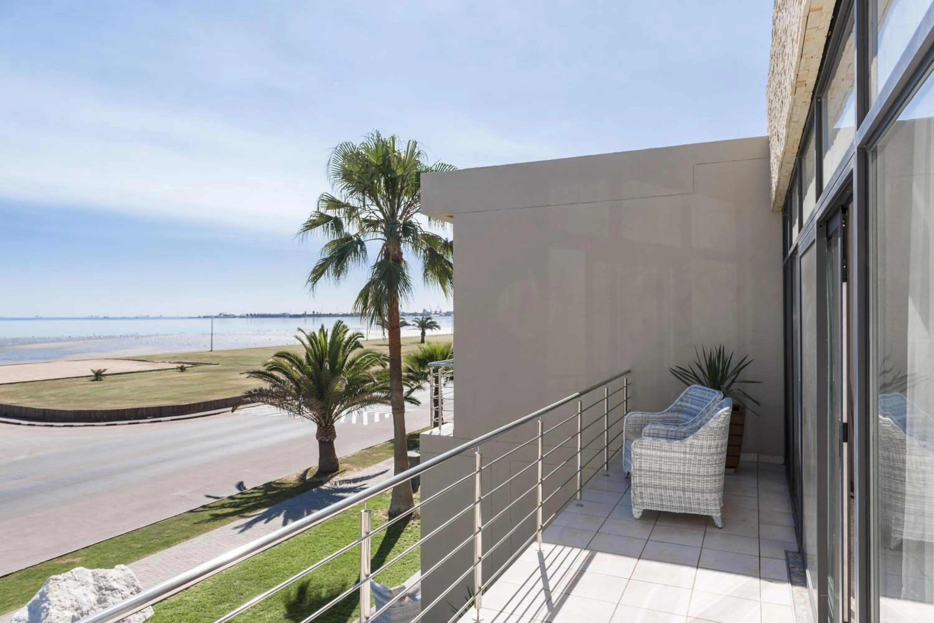 Day in Flamingo Villas Boutique Hotel