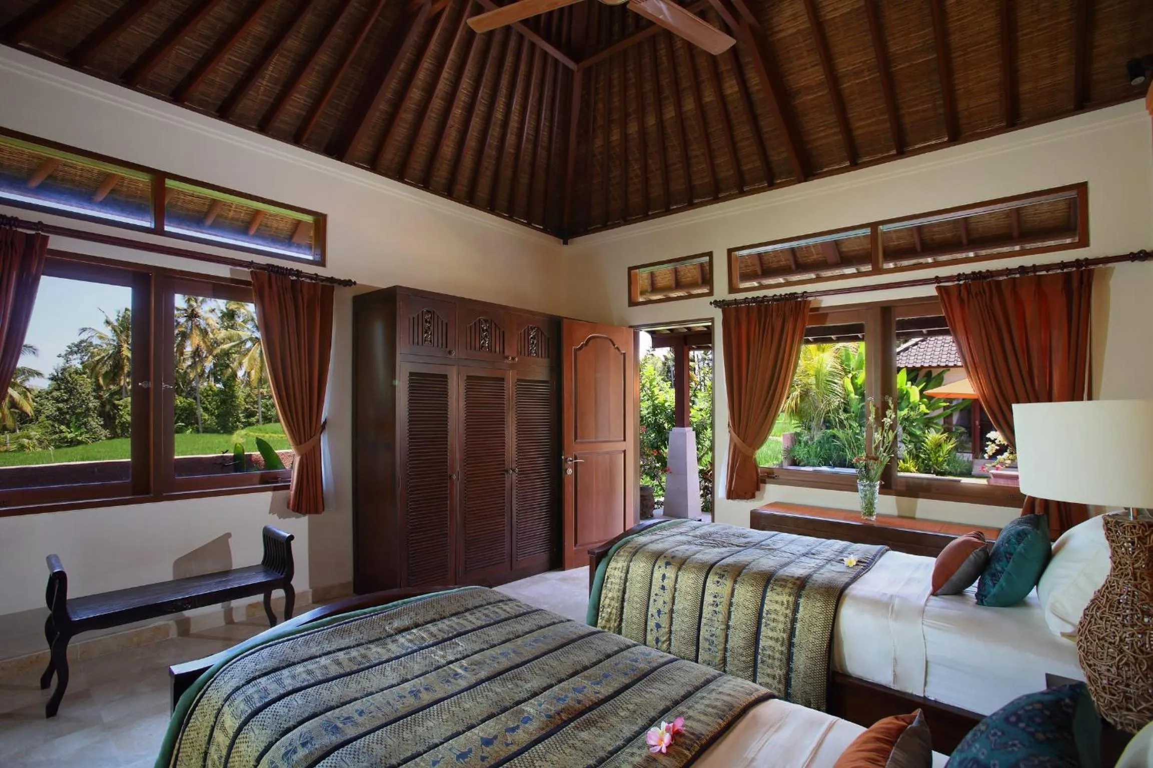 Photo of the whole room, Bed in Satori Villas Bali