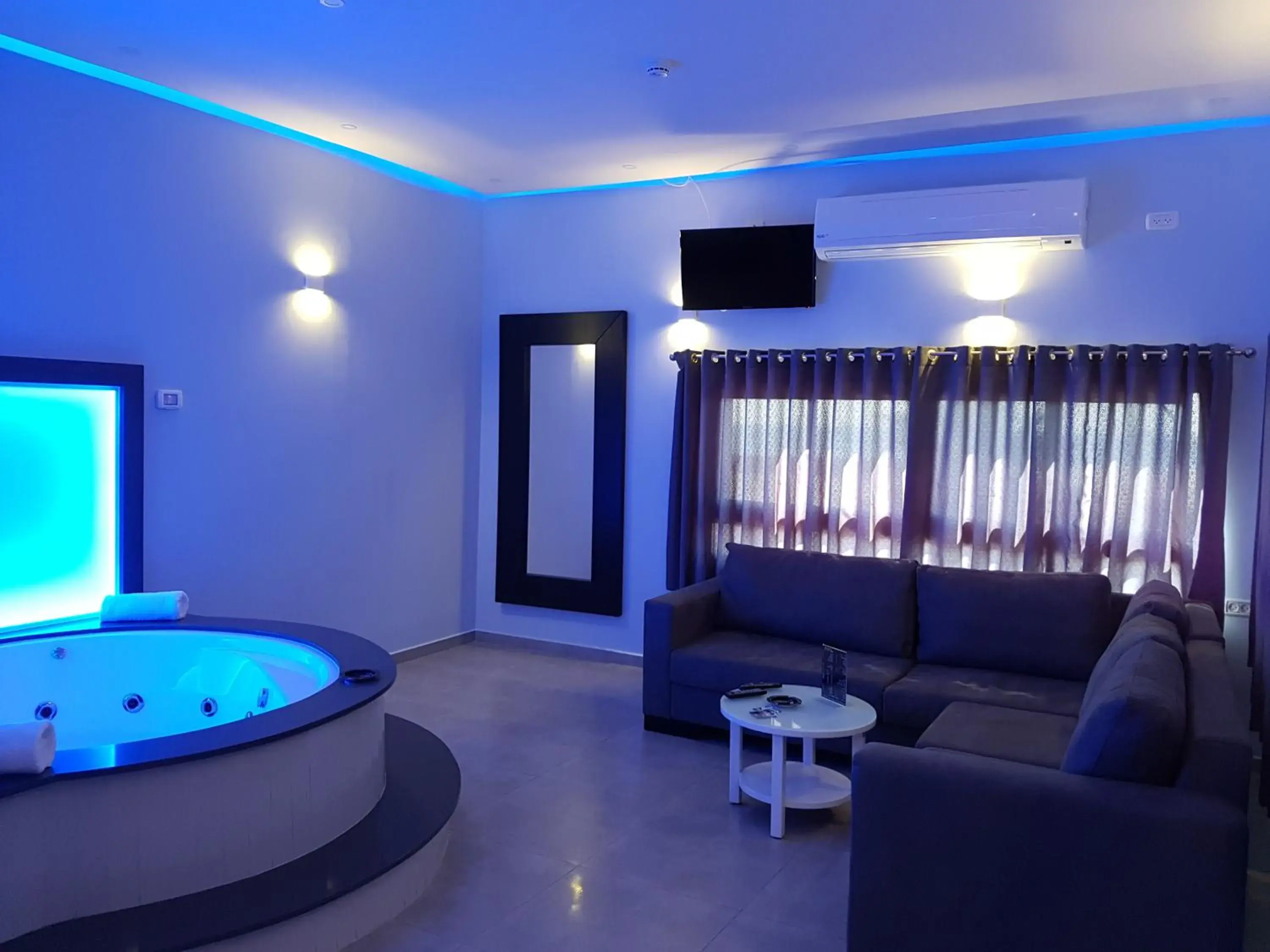 סוויטה על חוף הים in Spat Hotel Ashdod סוויטה על חוף הים in Spat Hotel Ashdod